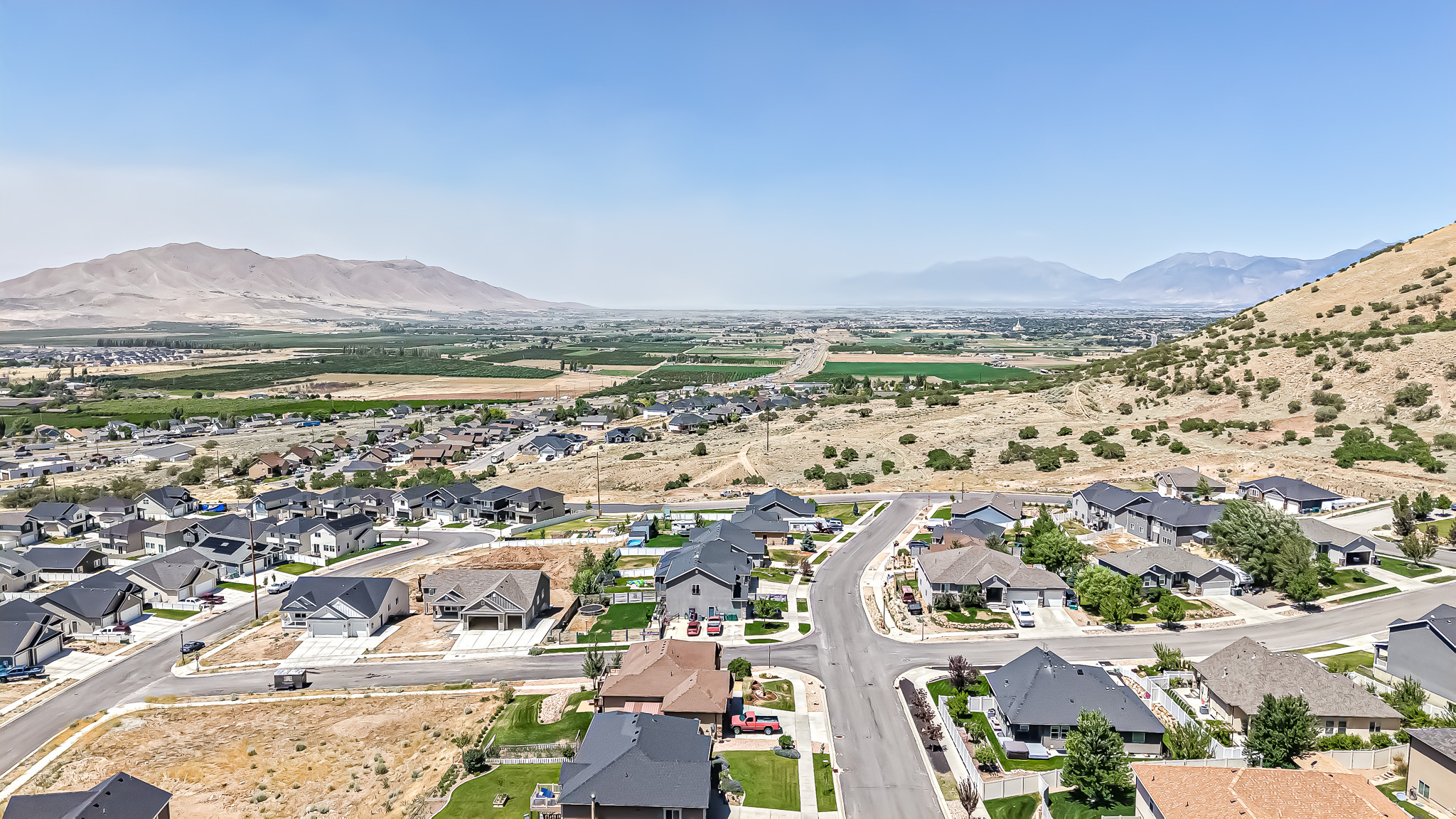 OAK SUMMIT - Residential