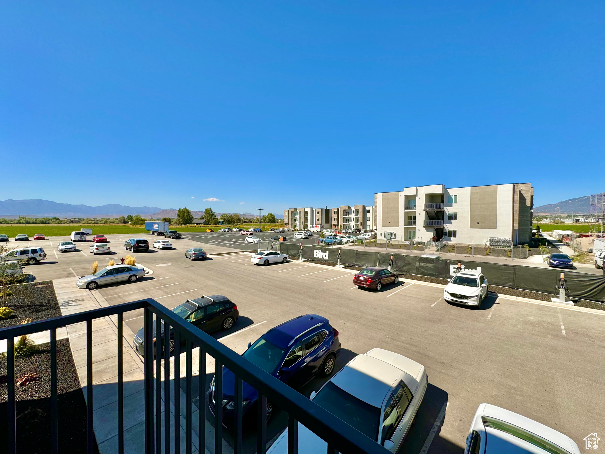 THE YARD - Residential