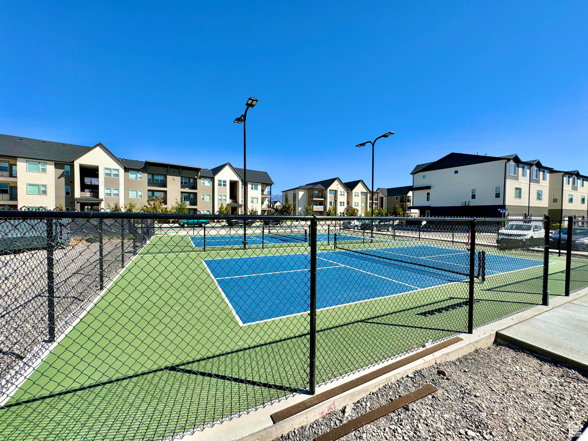 THE YARD - Residential