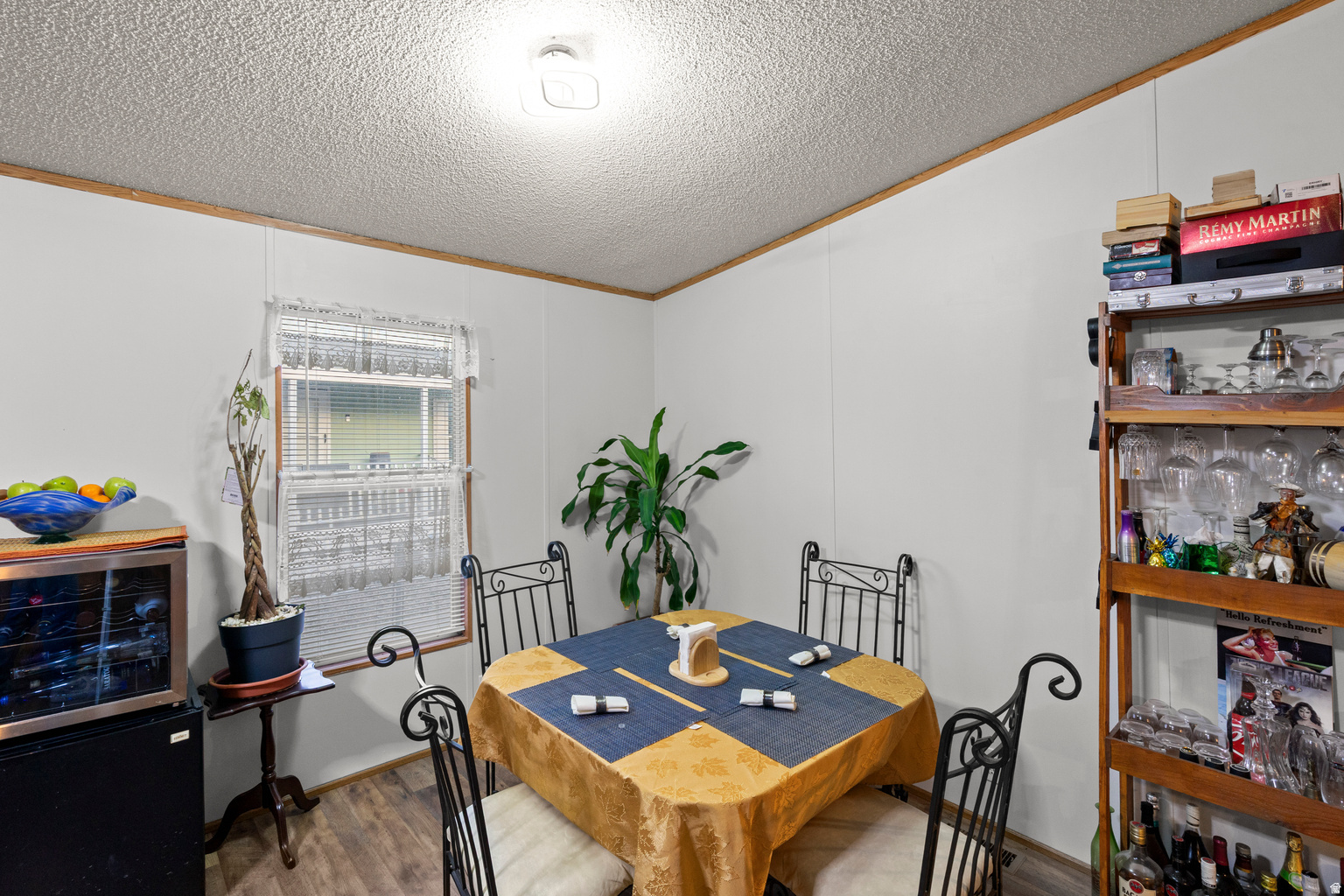 WESTERN ESTATES - Residential