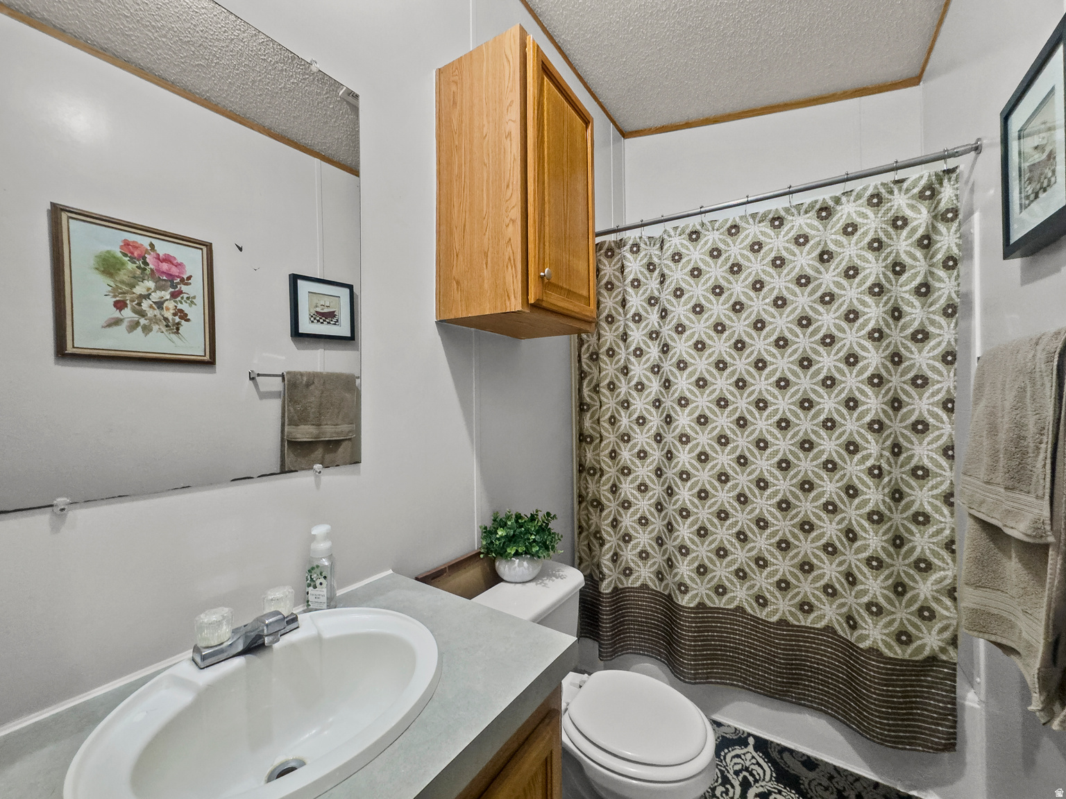 WESTERN ESTATES - Residential