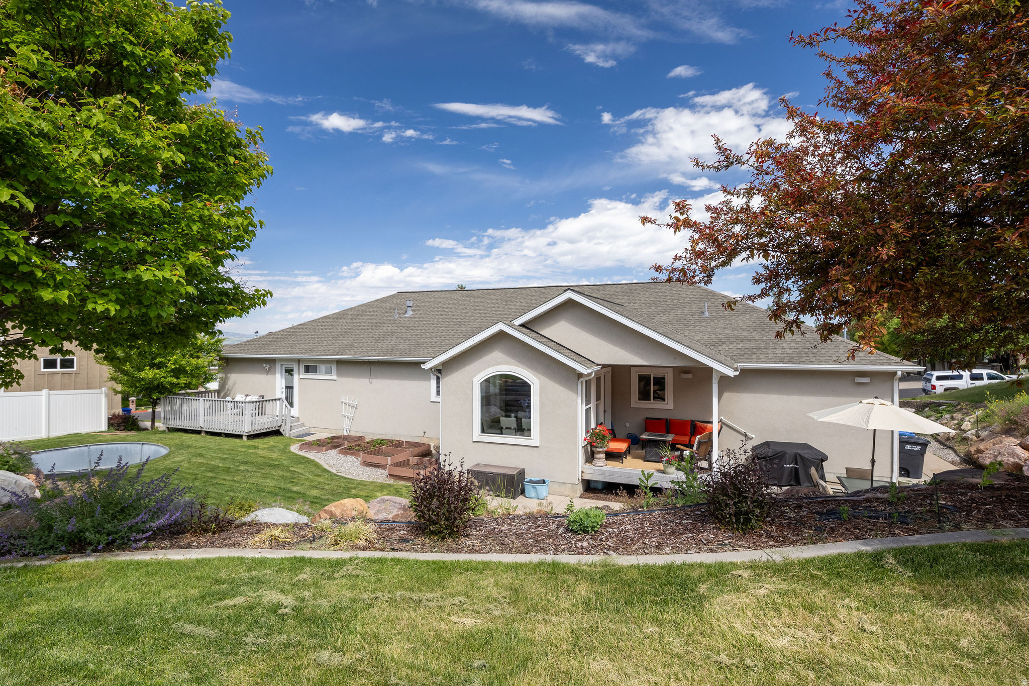DRY CANYON - Residential