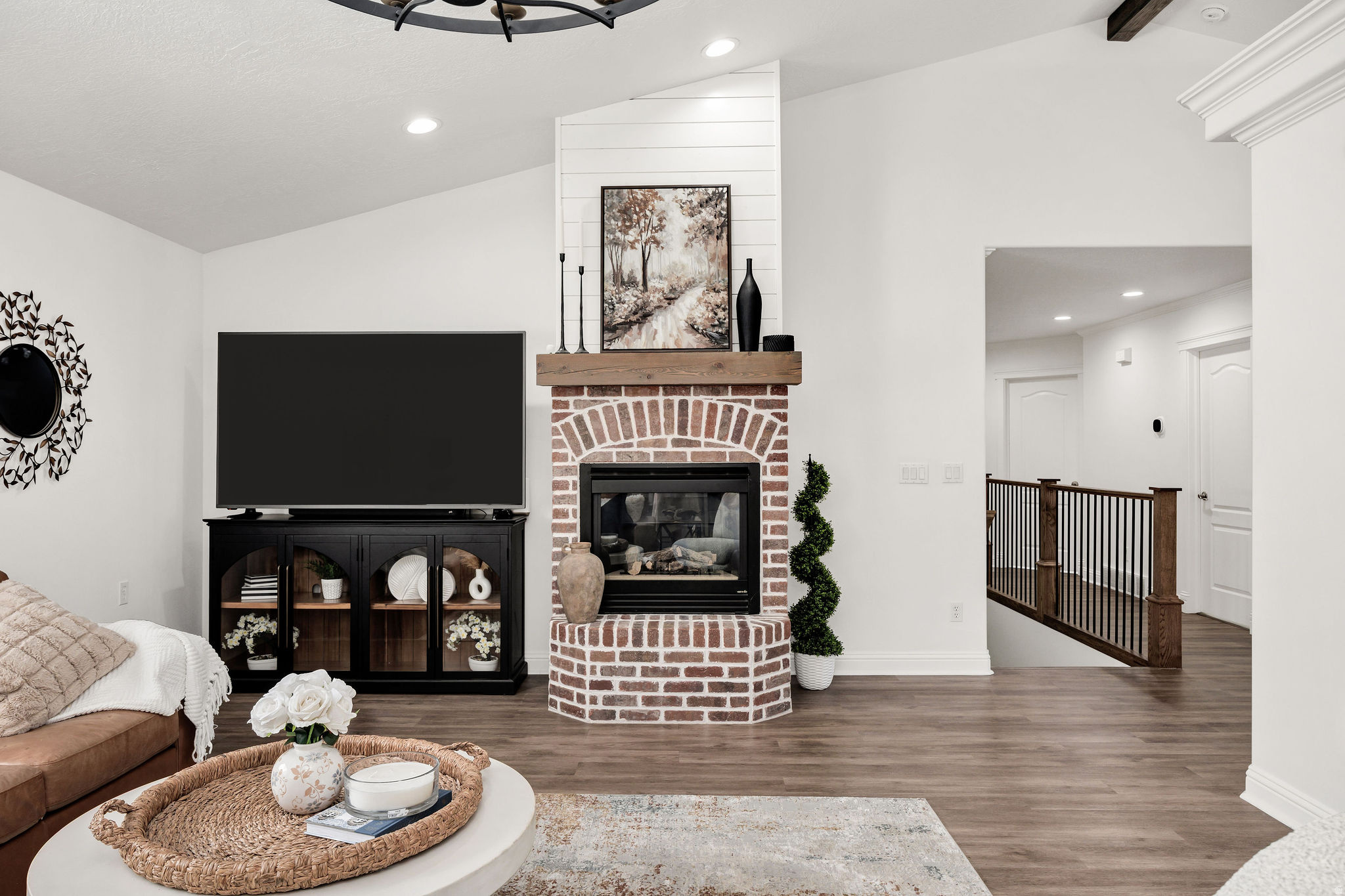 DRY CANYON - Residential