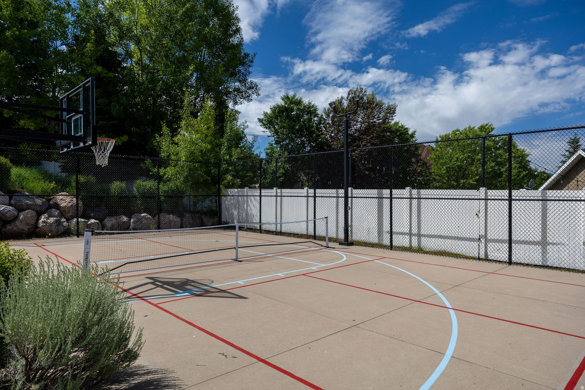DRY CANYON - Residential