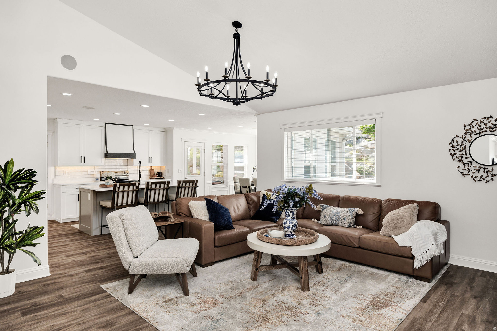 DRY CANYON - Residential