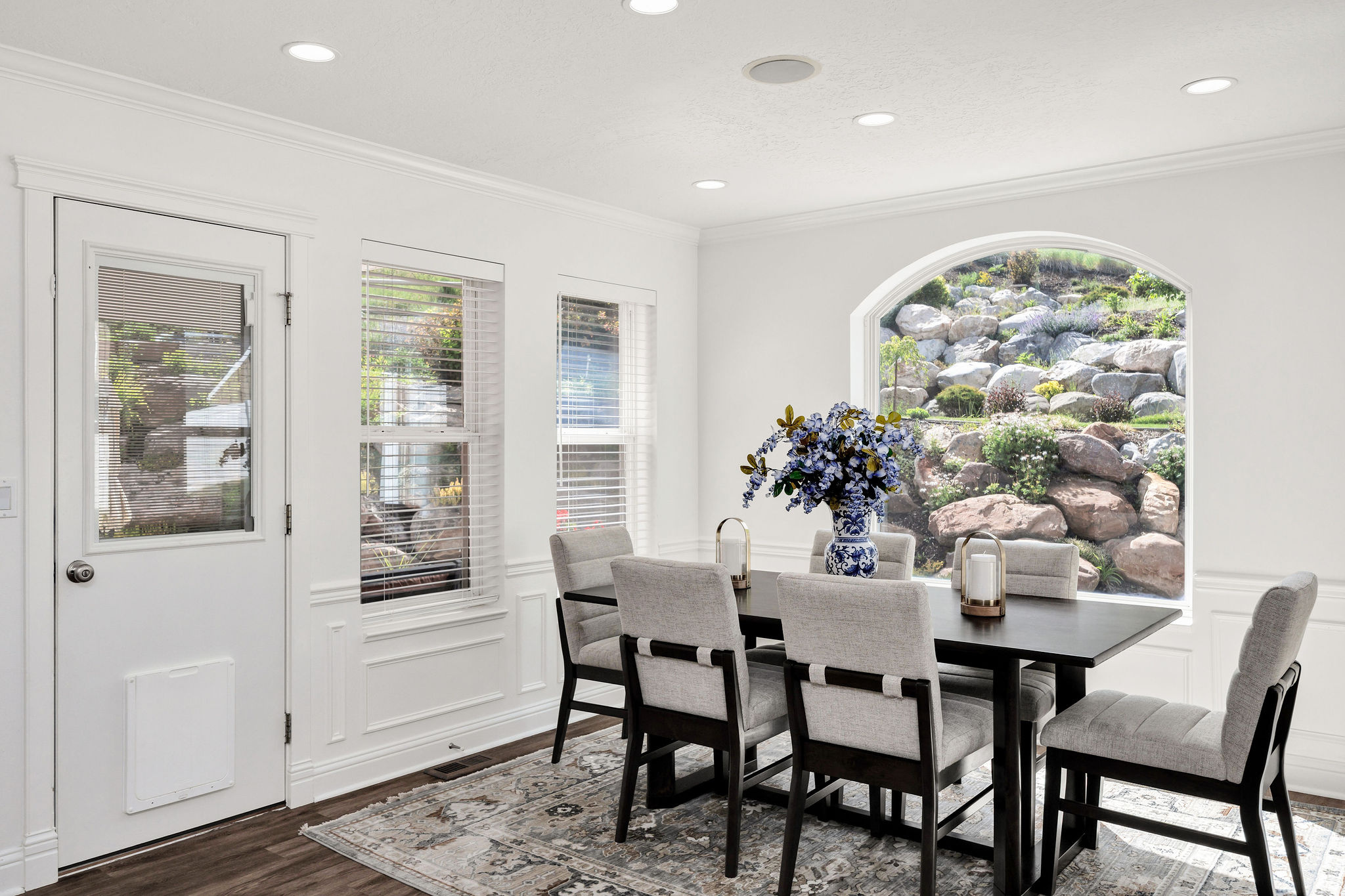 DRY CANYON - Residential