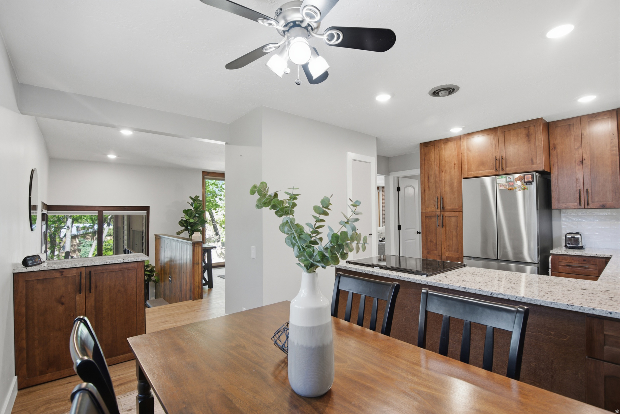 HOLLADAY HILLS - Residential