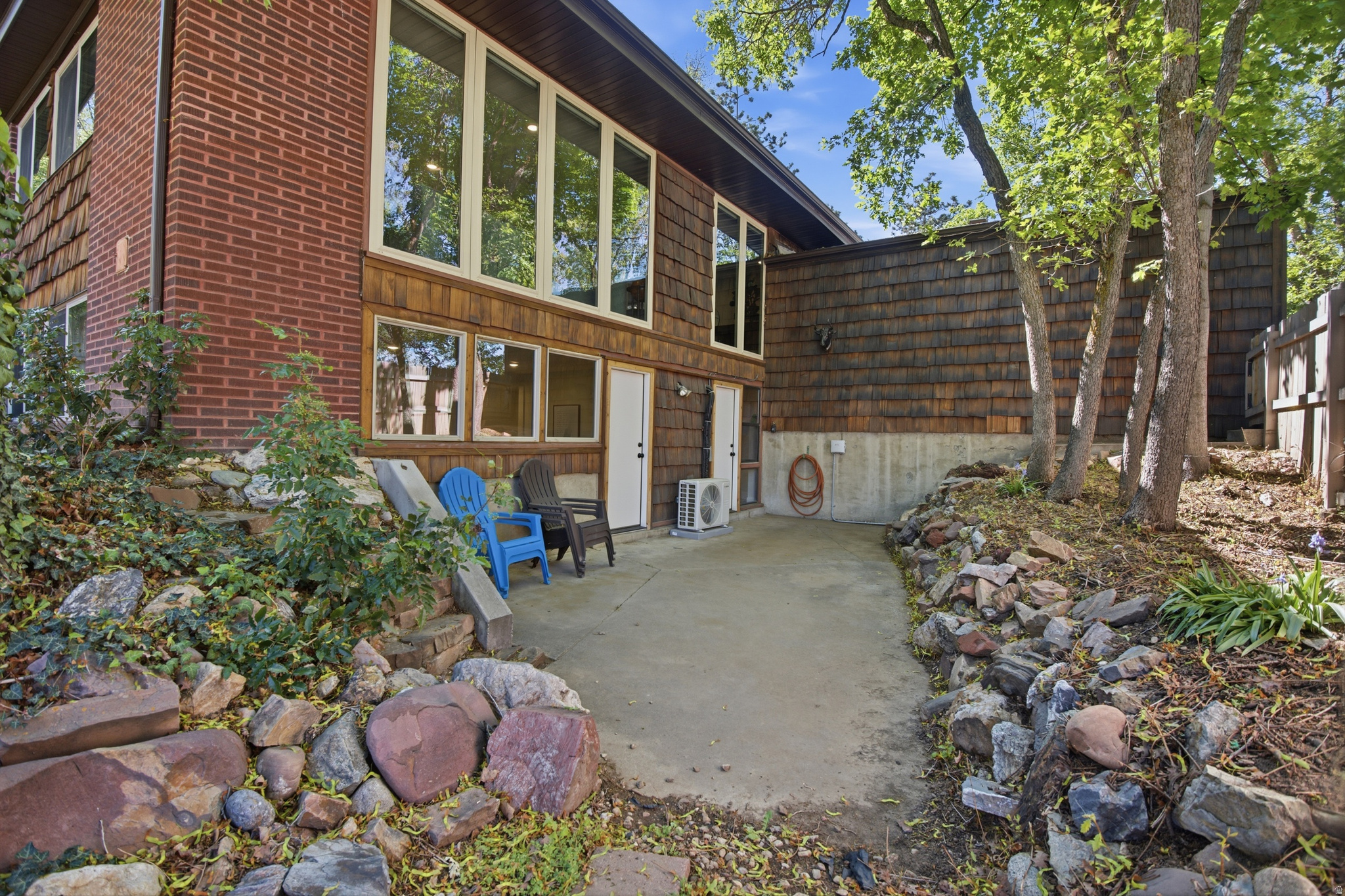 HOLLADAY HILLS - Residential