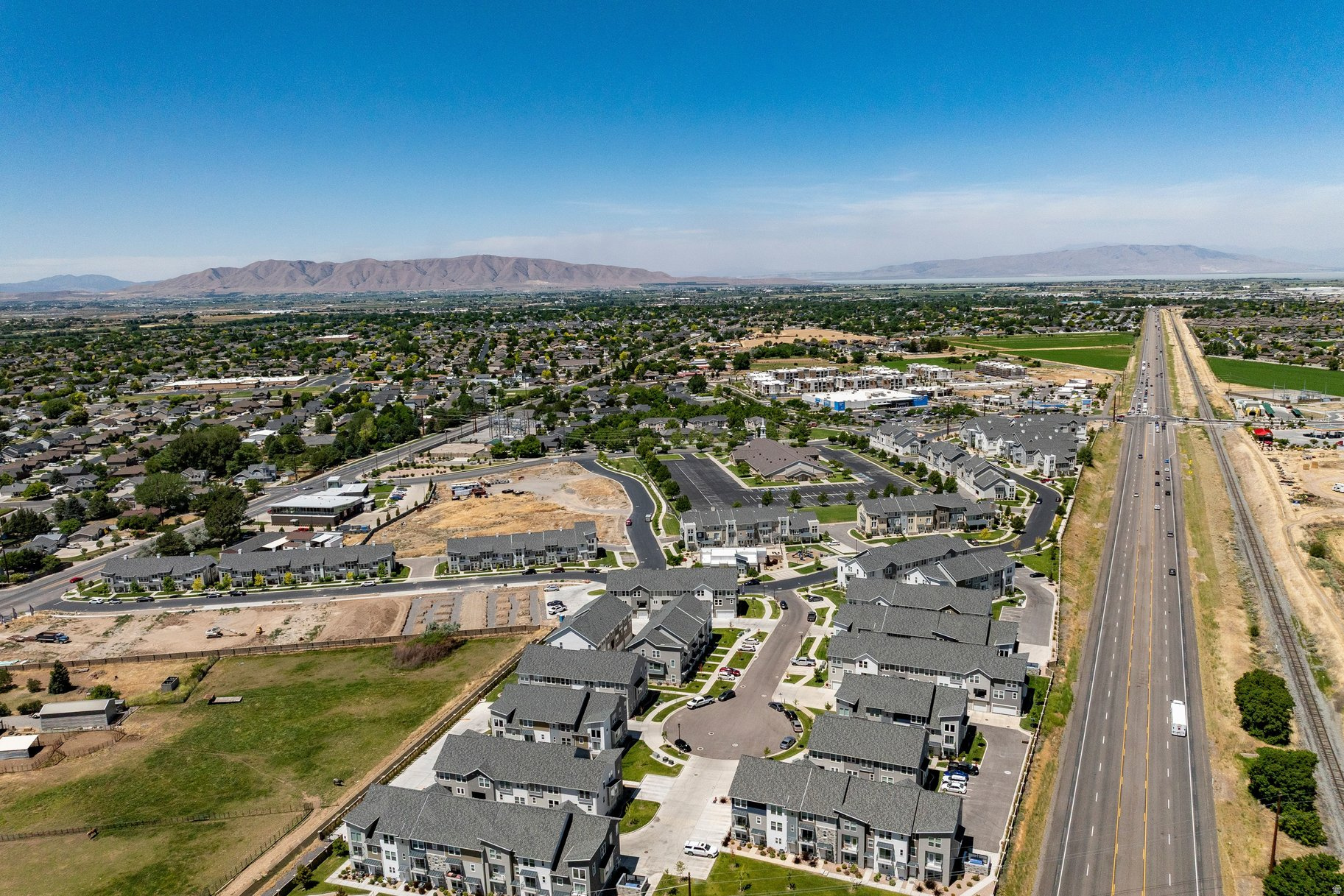 RIDGE - Residential