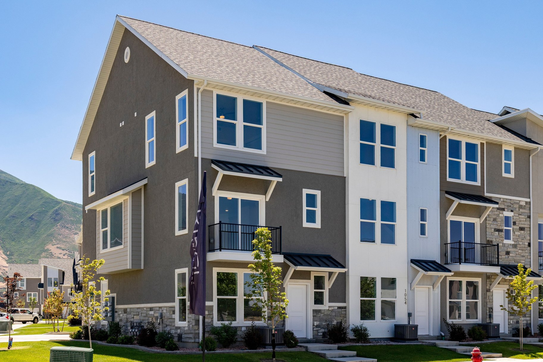 RIDGE - Residential