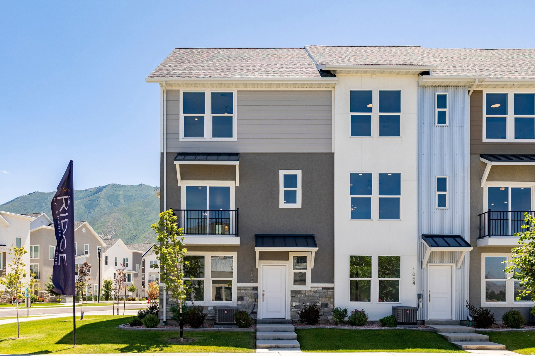 RIDGE - Residential