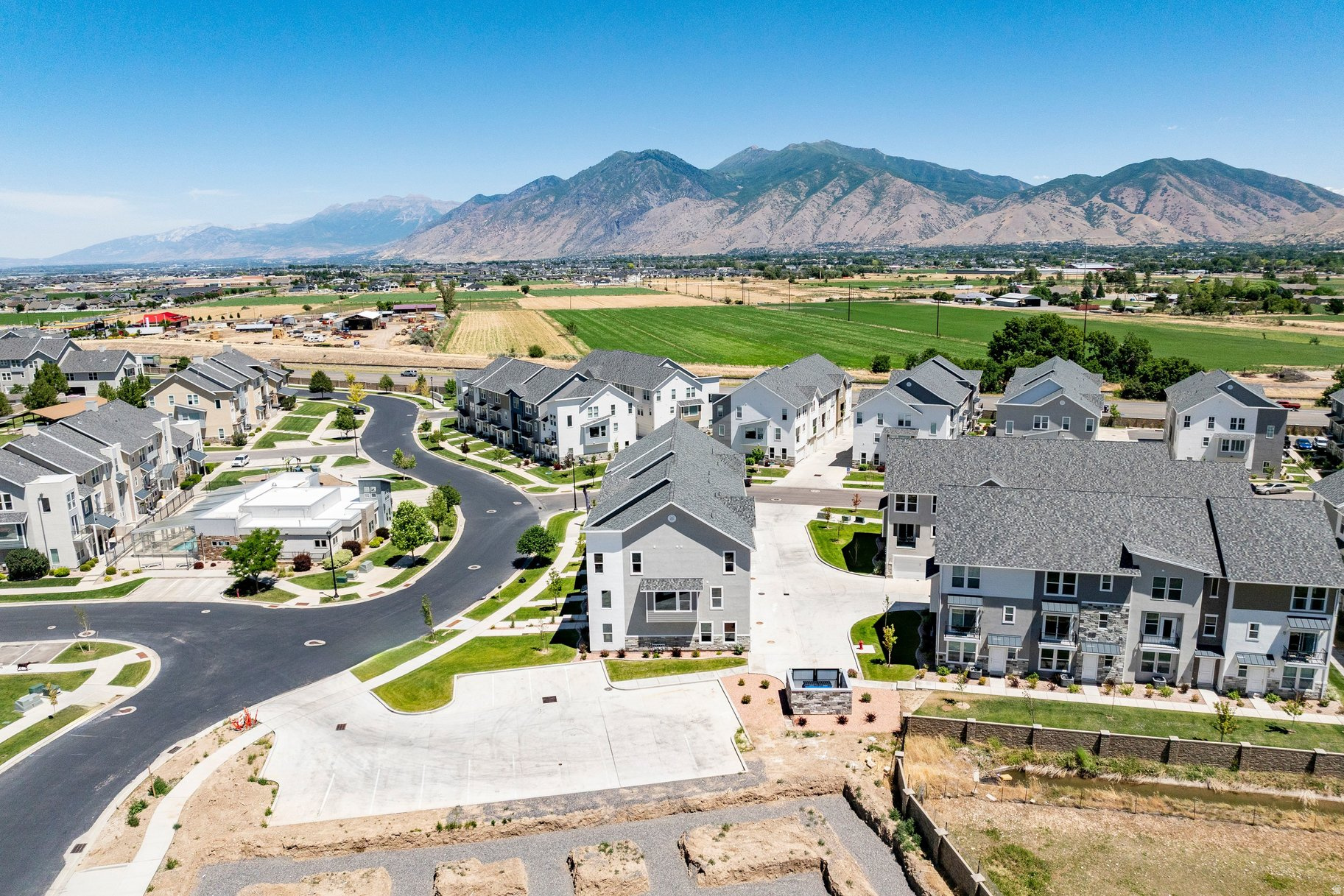 RIDGE - Residential
