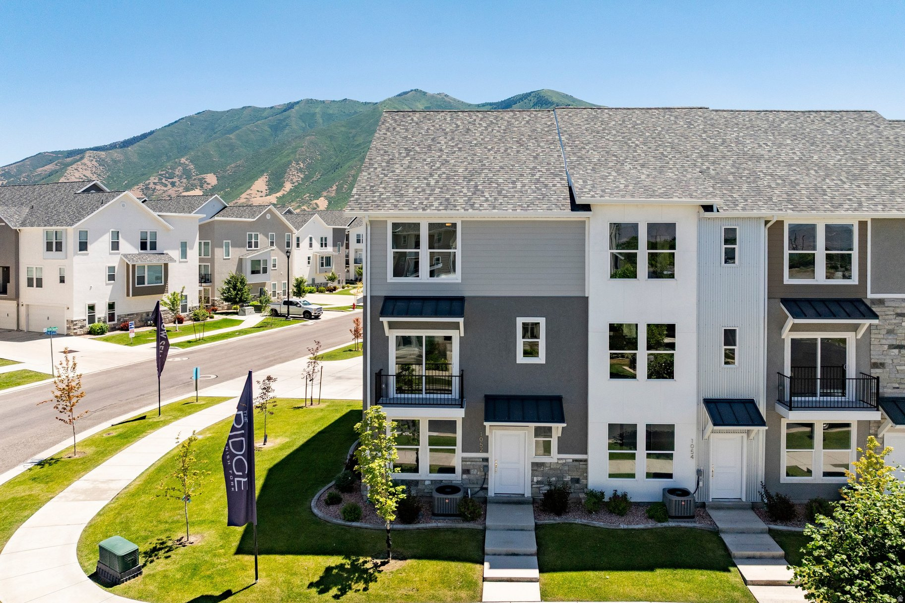 RIDGE - Residential