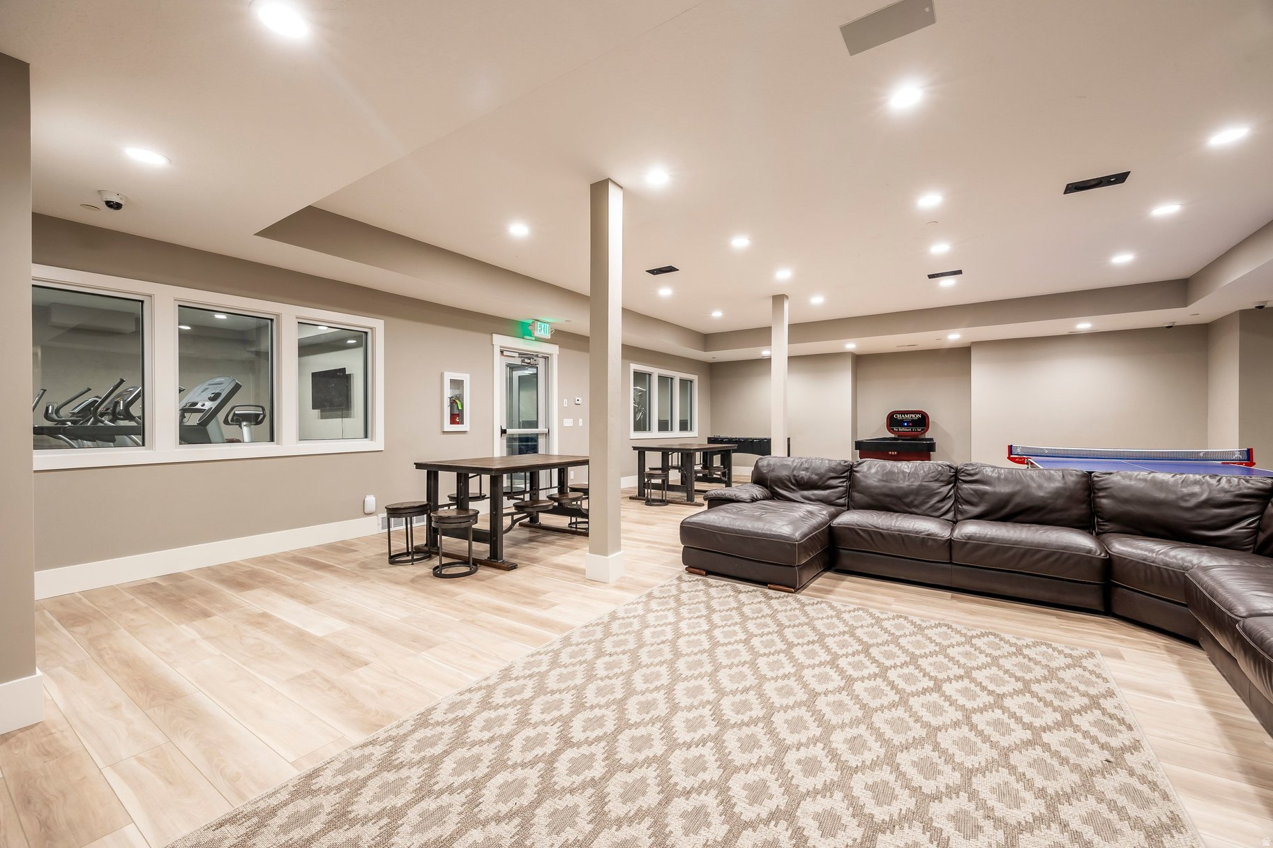 RIDGE - Residential
