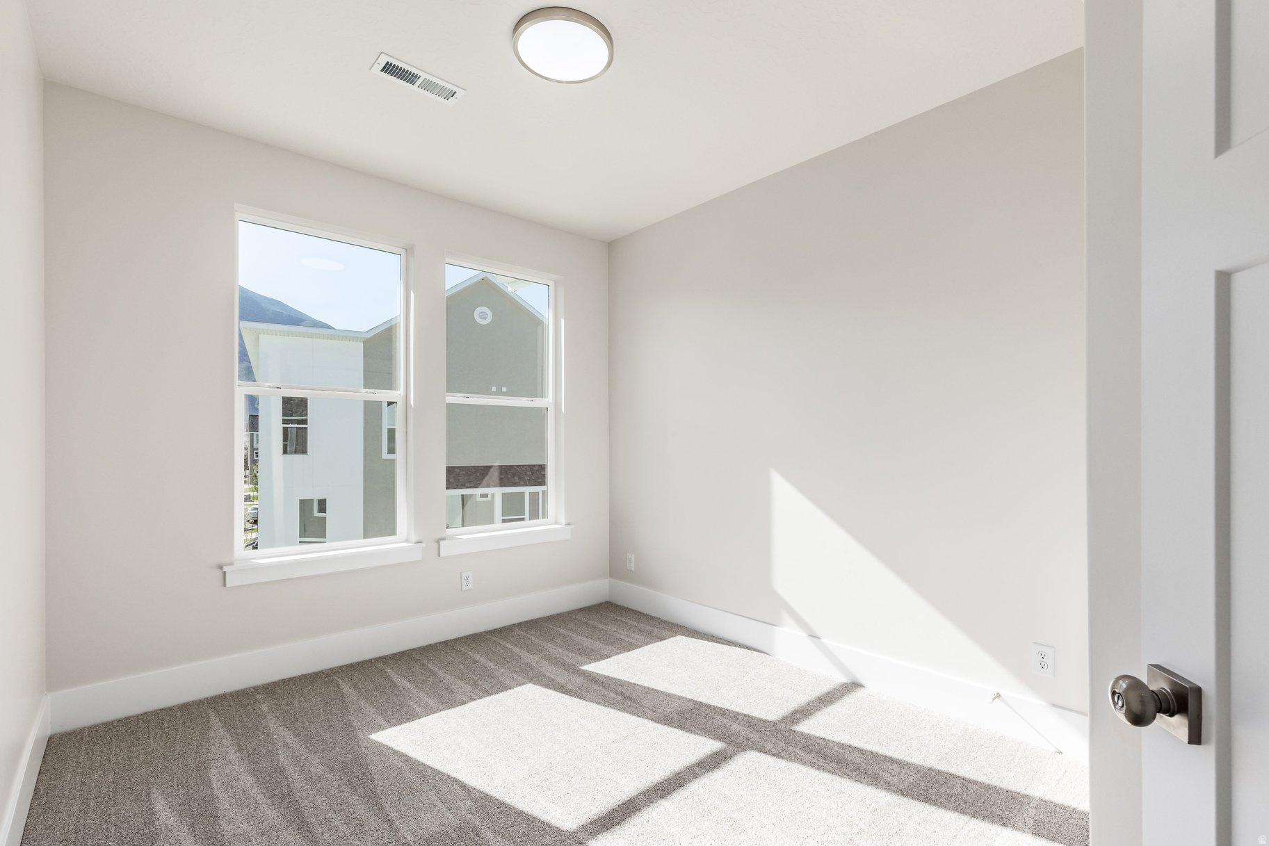 RIDGE - Residential