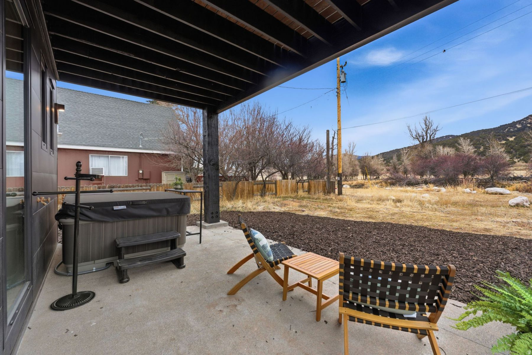 WANSHIP COTTAGE SITES - Residential