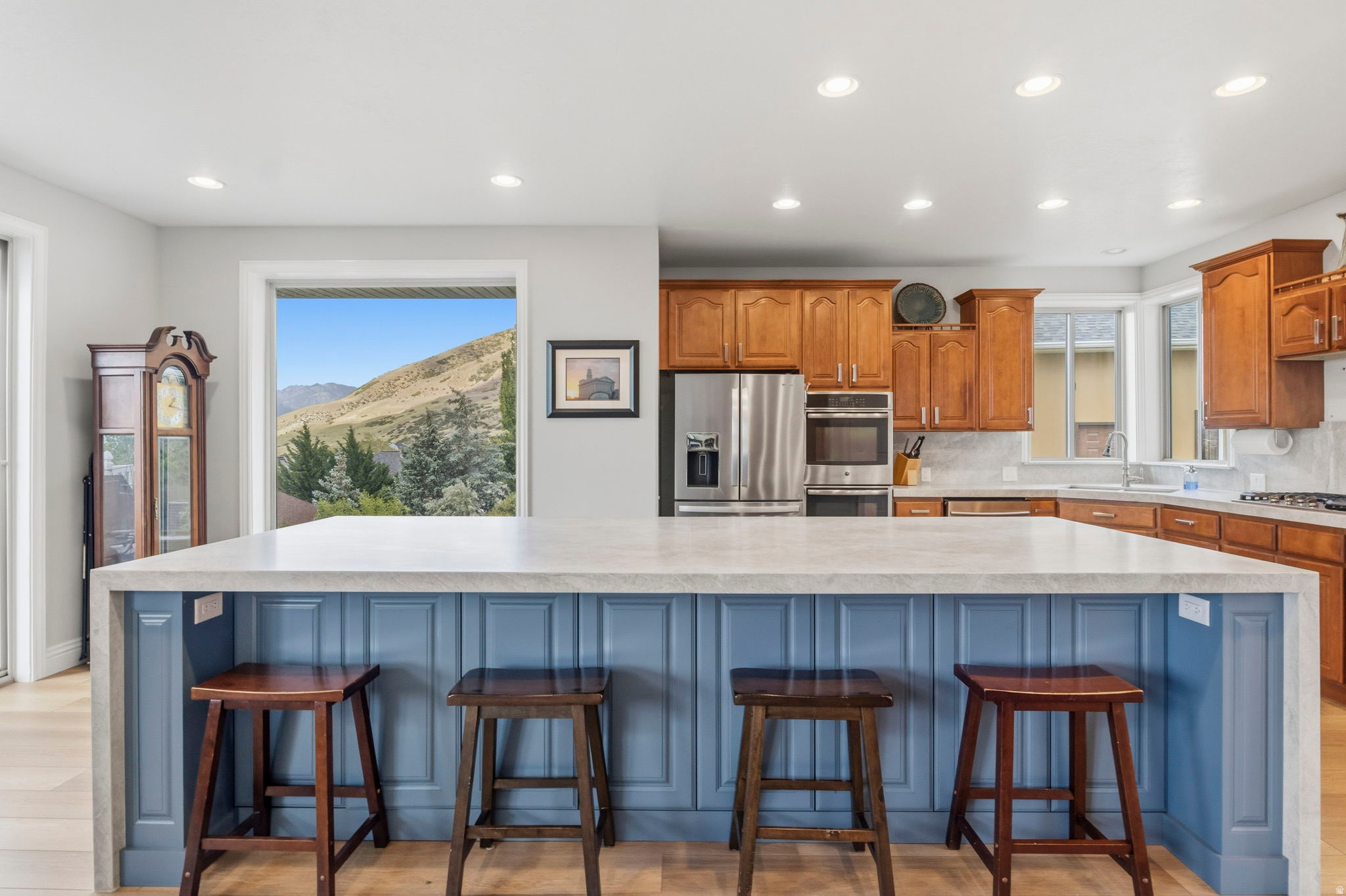 SOUTH MOUNTAIN - Residential