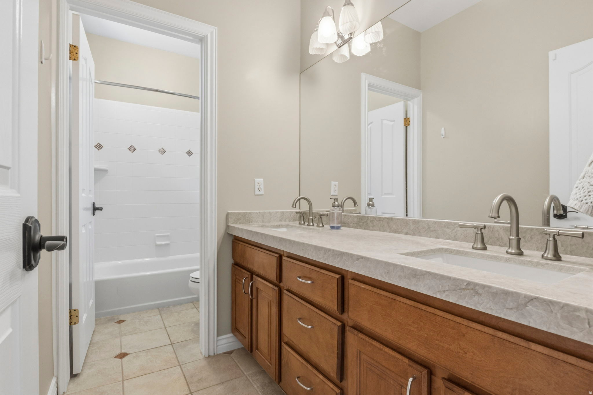 SOUTH MOUNTAIN - Residential