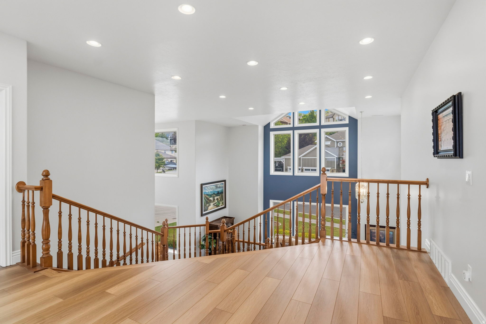 SOUTH MOUNTAIN - Residential