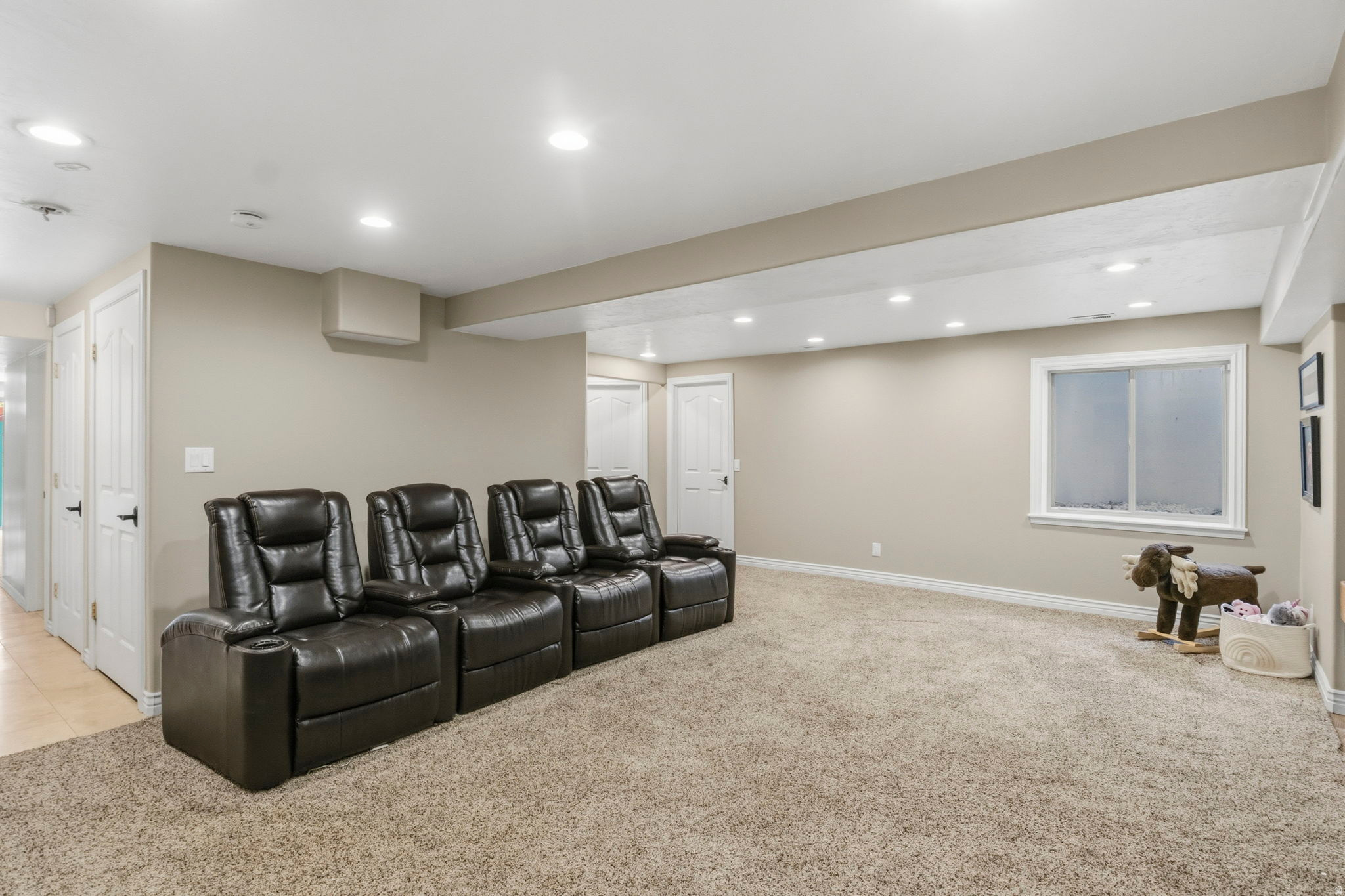 SOUTH MOUNTAIN - Residential