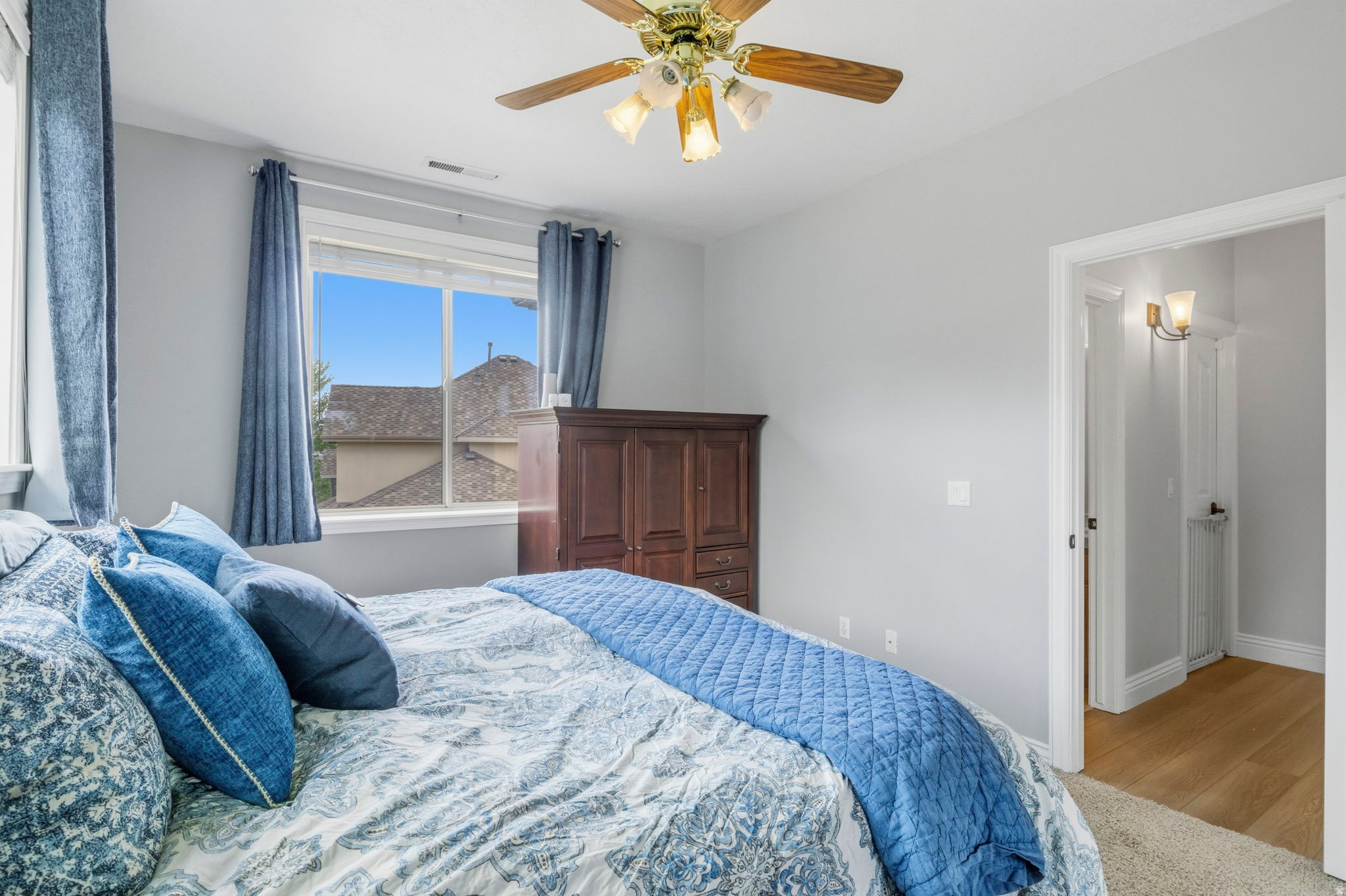 SOUTH MOUNTAIN - Residential