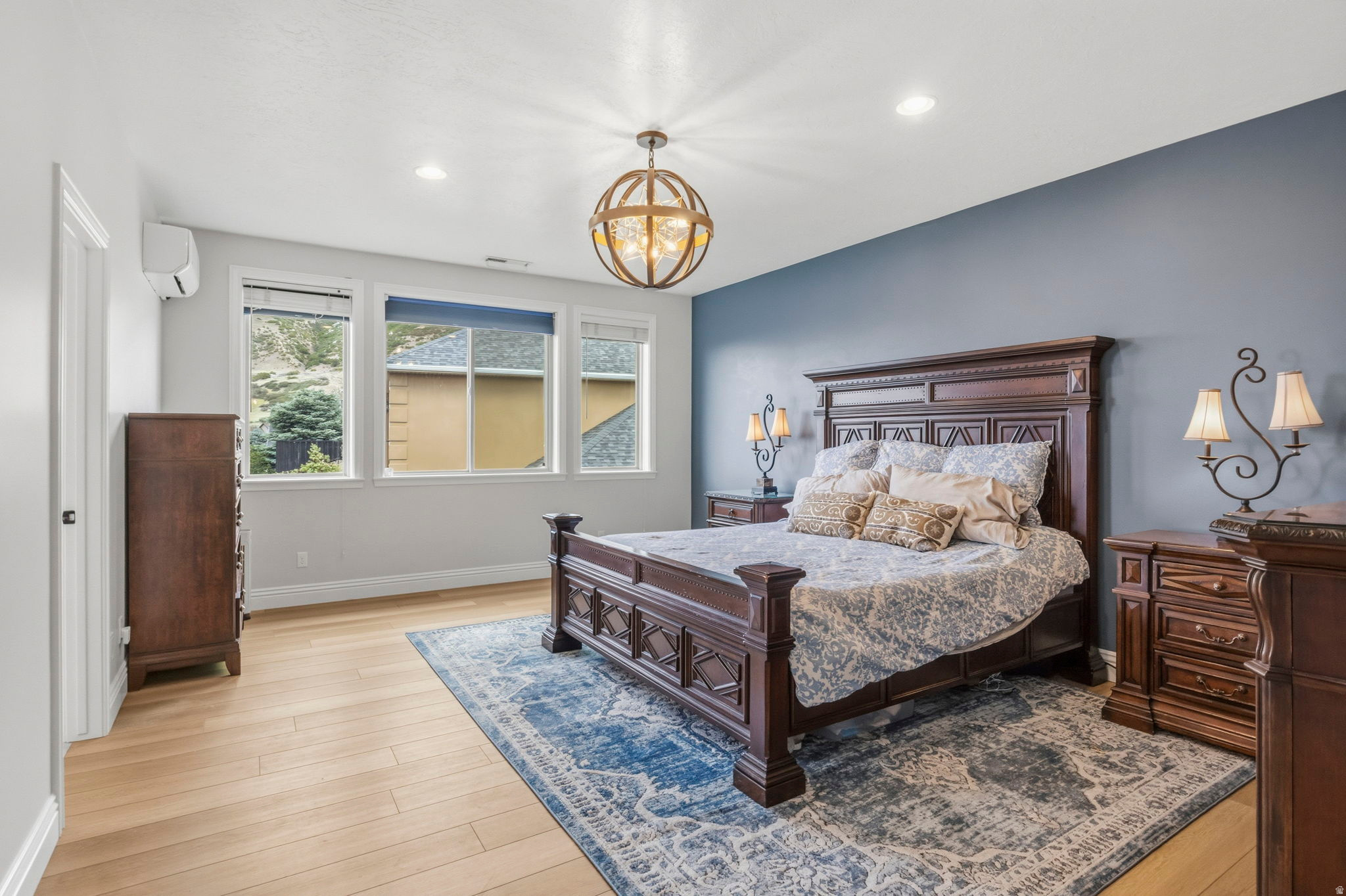SOUTH MOUNTAIN - Residential