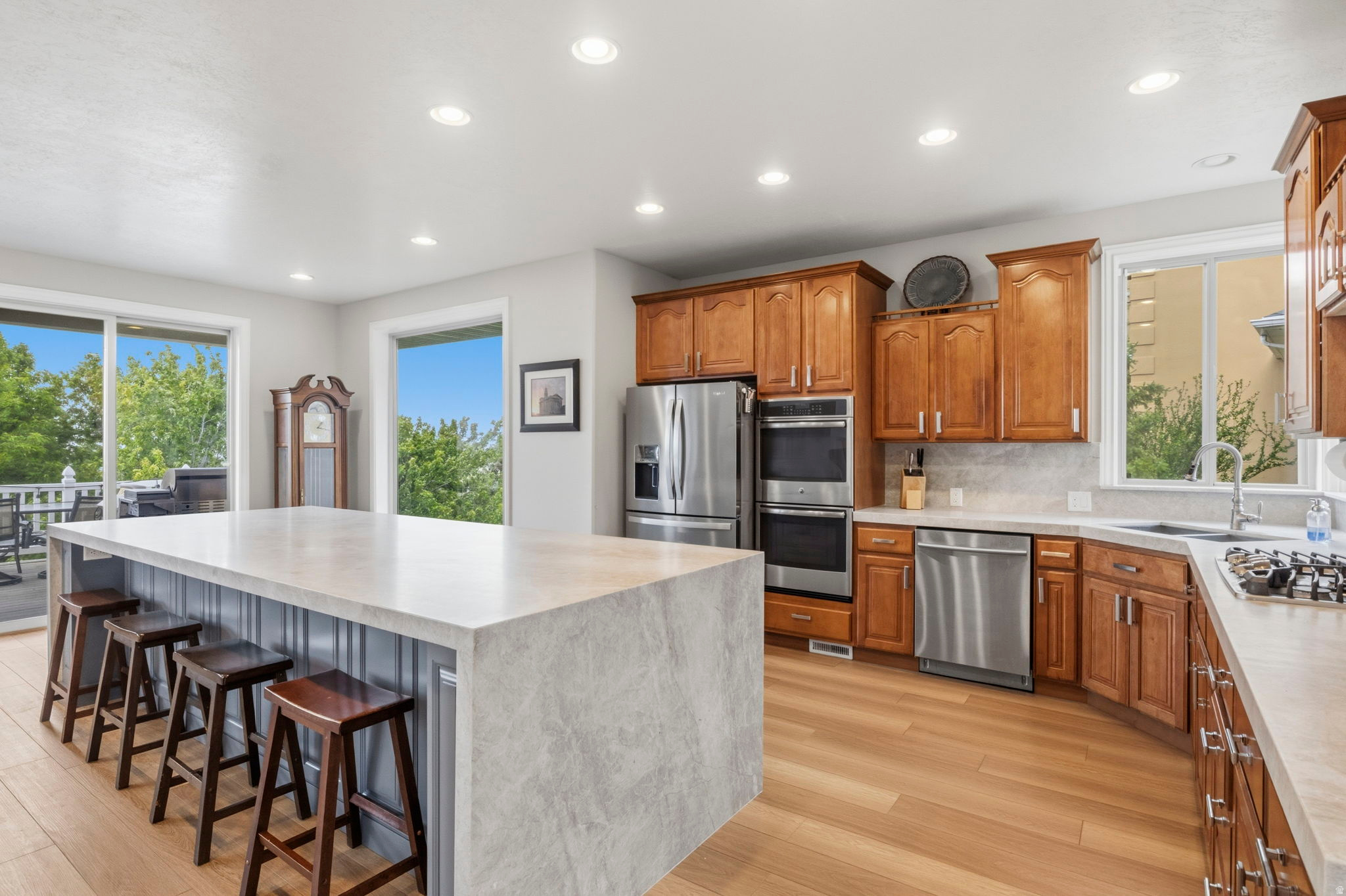 SOUTH MOUNTAIN - Residential