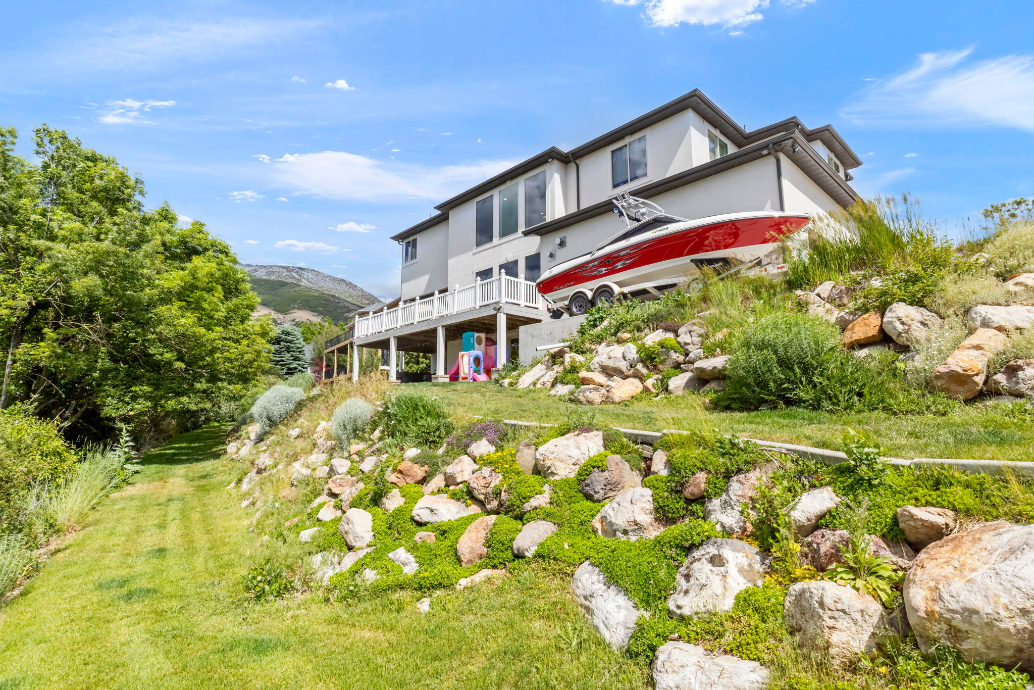 SOUTH MOUNTAIN - Residential