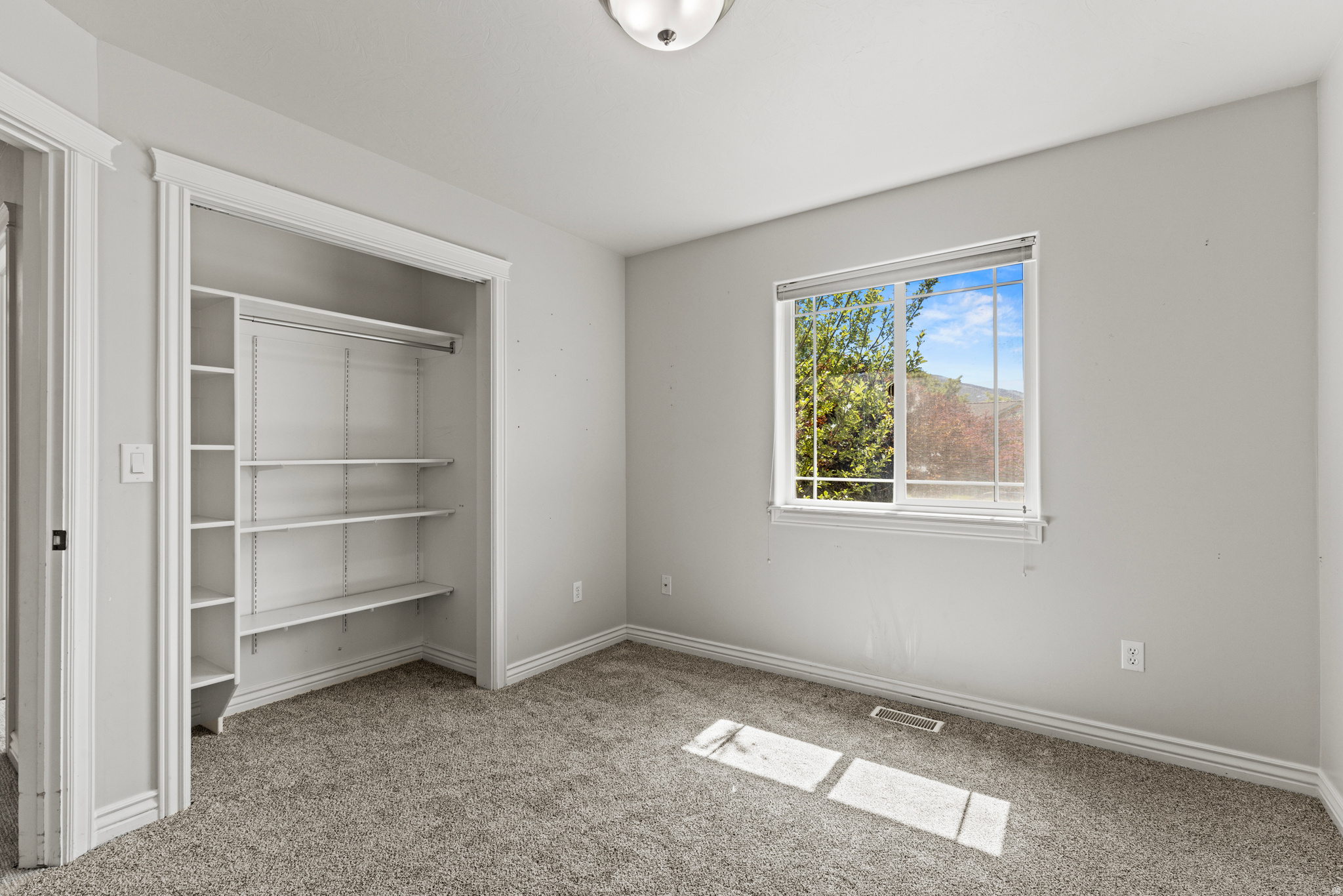 NIBLEY GARDEN ESTATES PH 5 - Residential