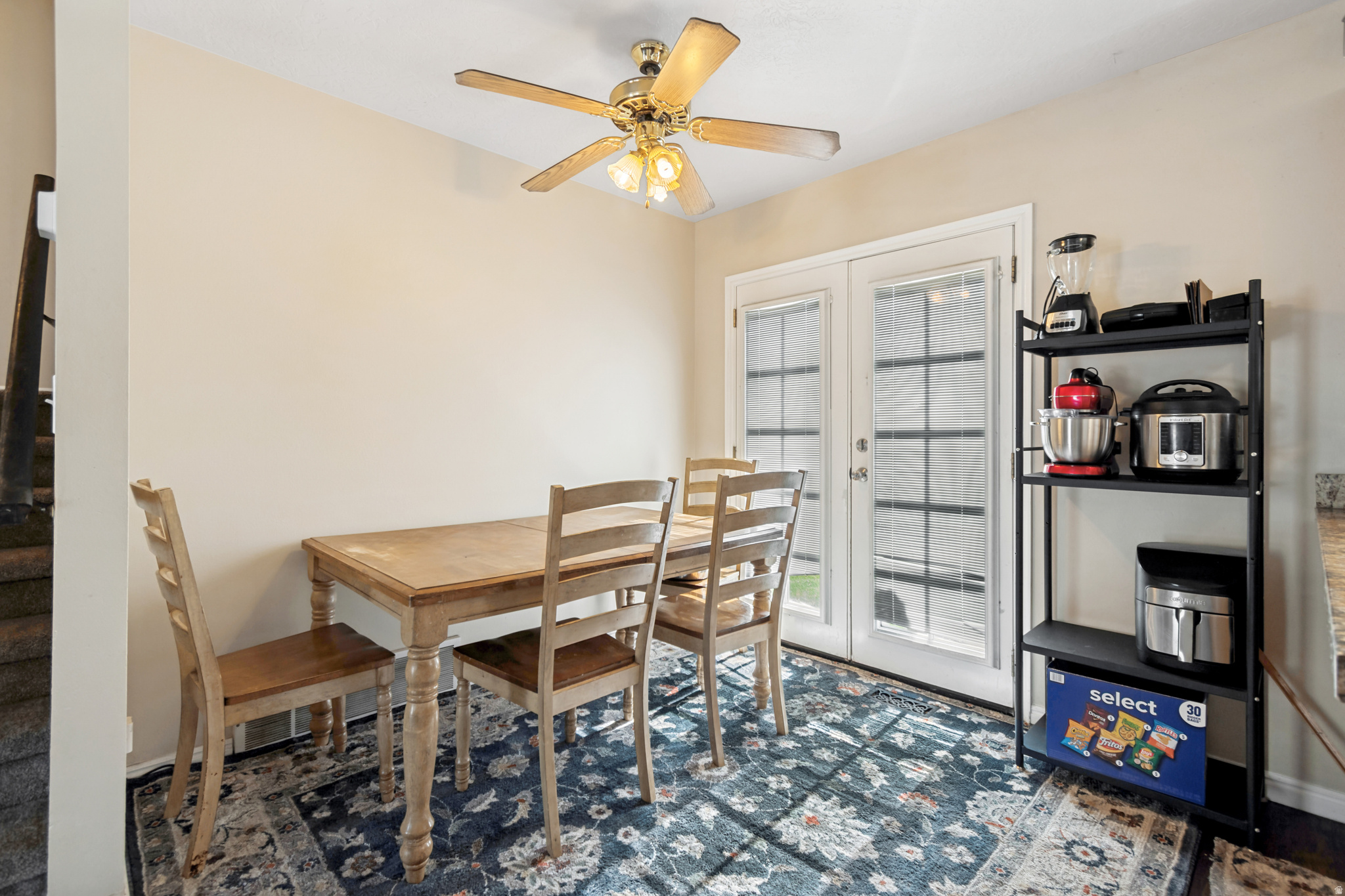 OAKVIEW ESTATES - Residential