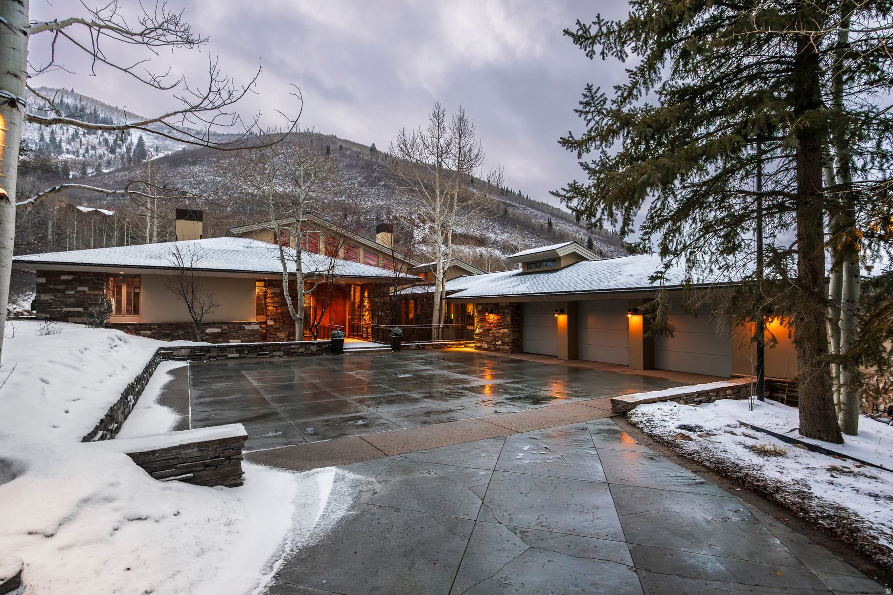 ASPEN SPRINGS RANCH - Residential