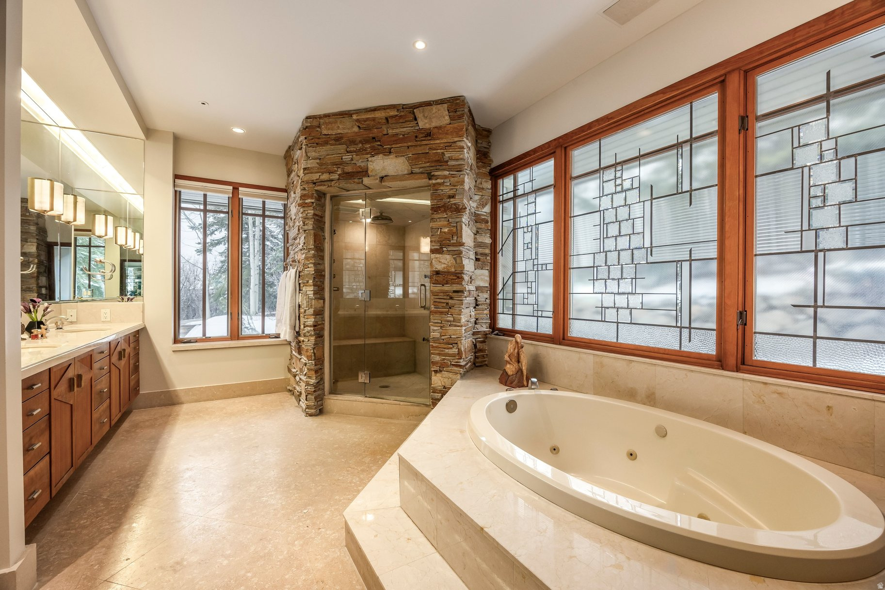 ASPEN SPRINGS RANCH - Residential