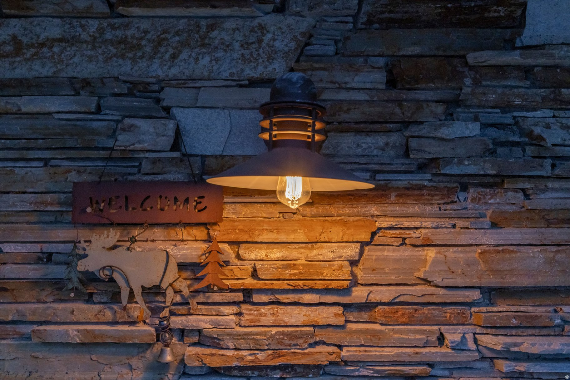 ASPEN SPRINGS RANCH - Residential
