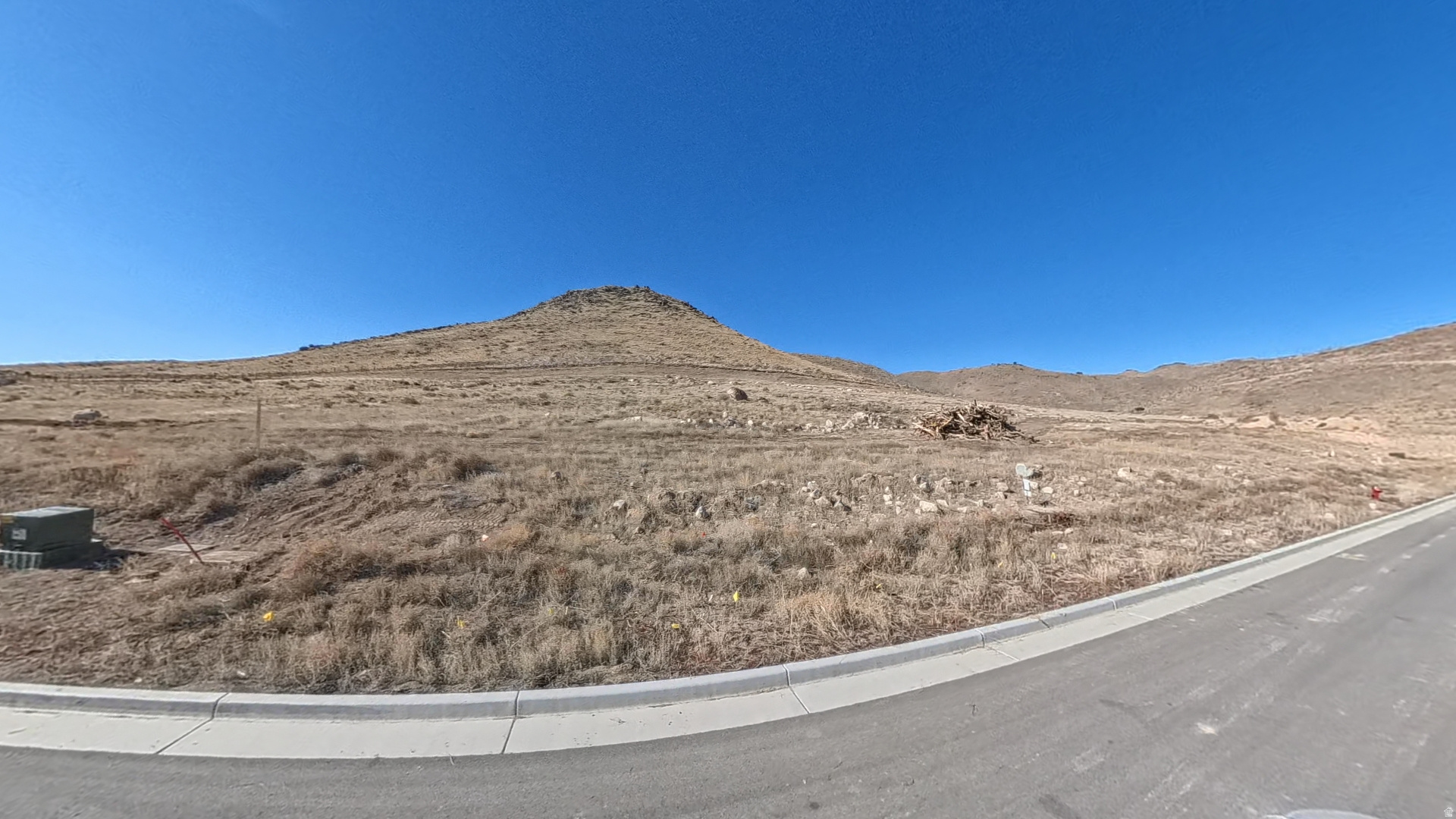 EAGLE RIDGE - Land