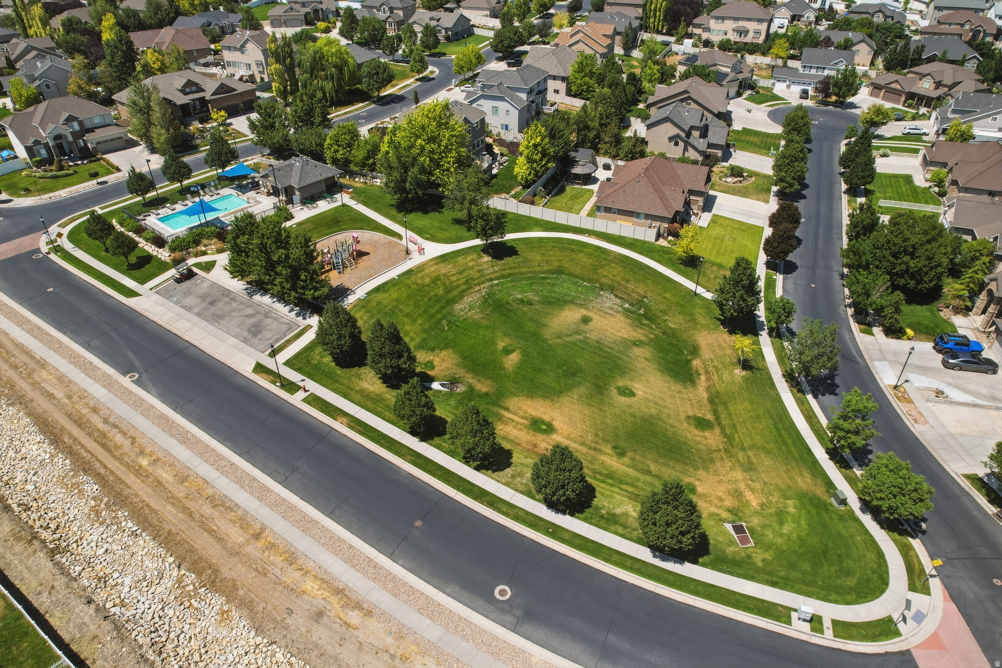 BLOOMFIELD HEIGHTS PHASE 2 - Residential