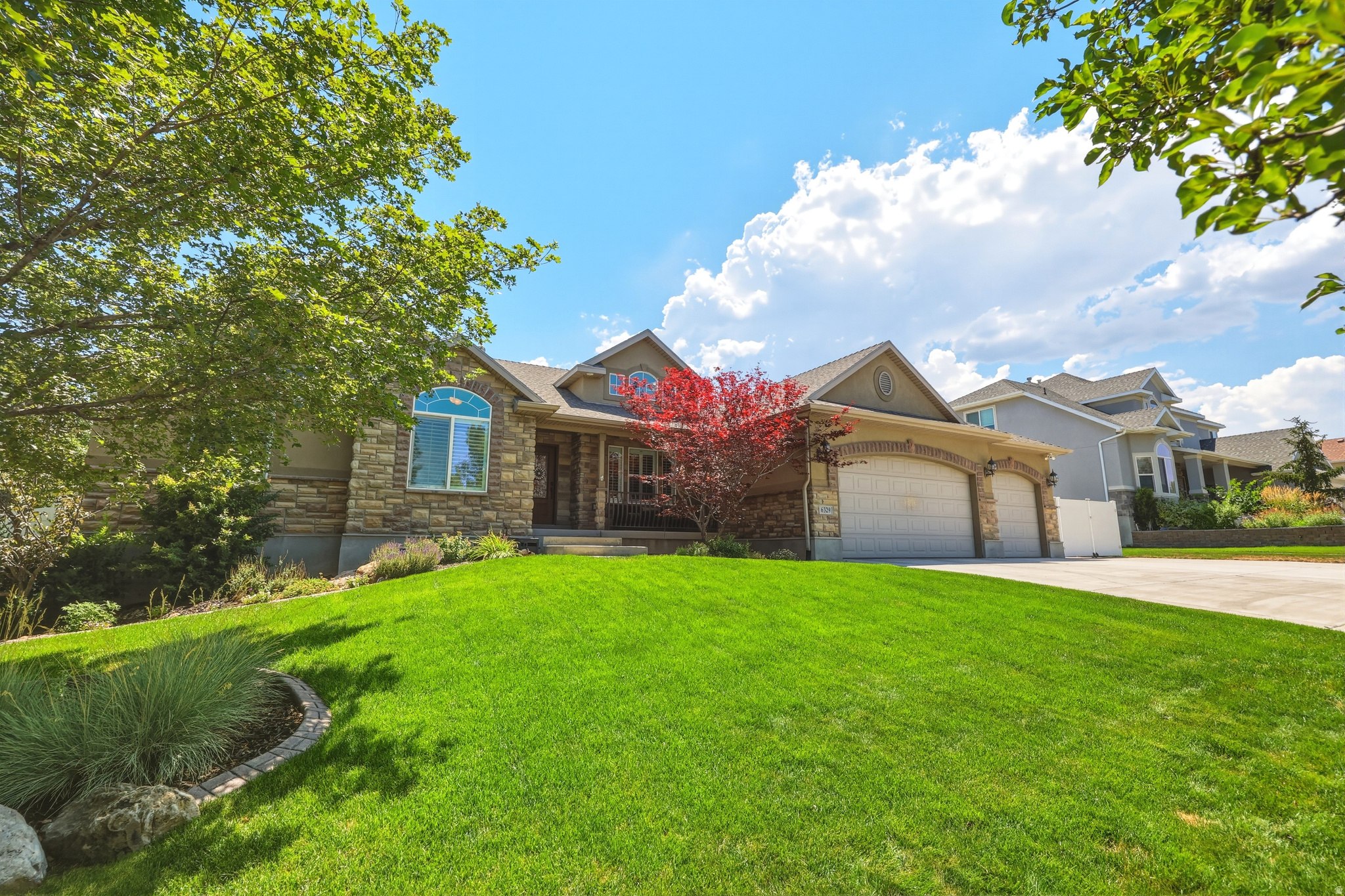 BLOOMFIELD HEIGHTS PHASE 2 - Residential