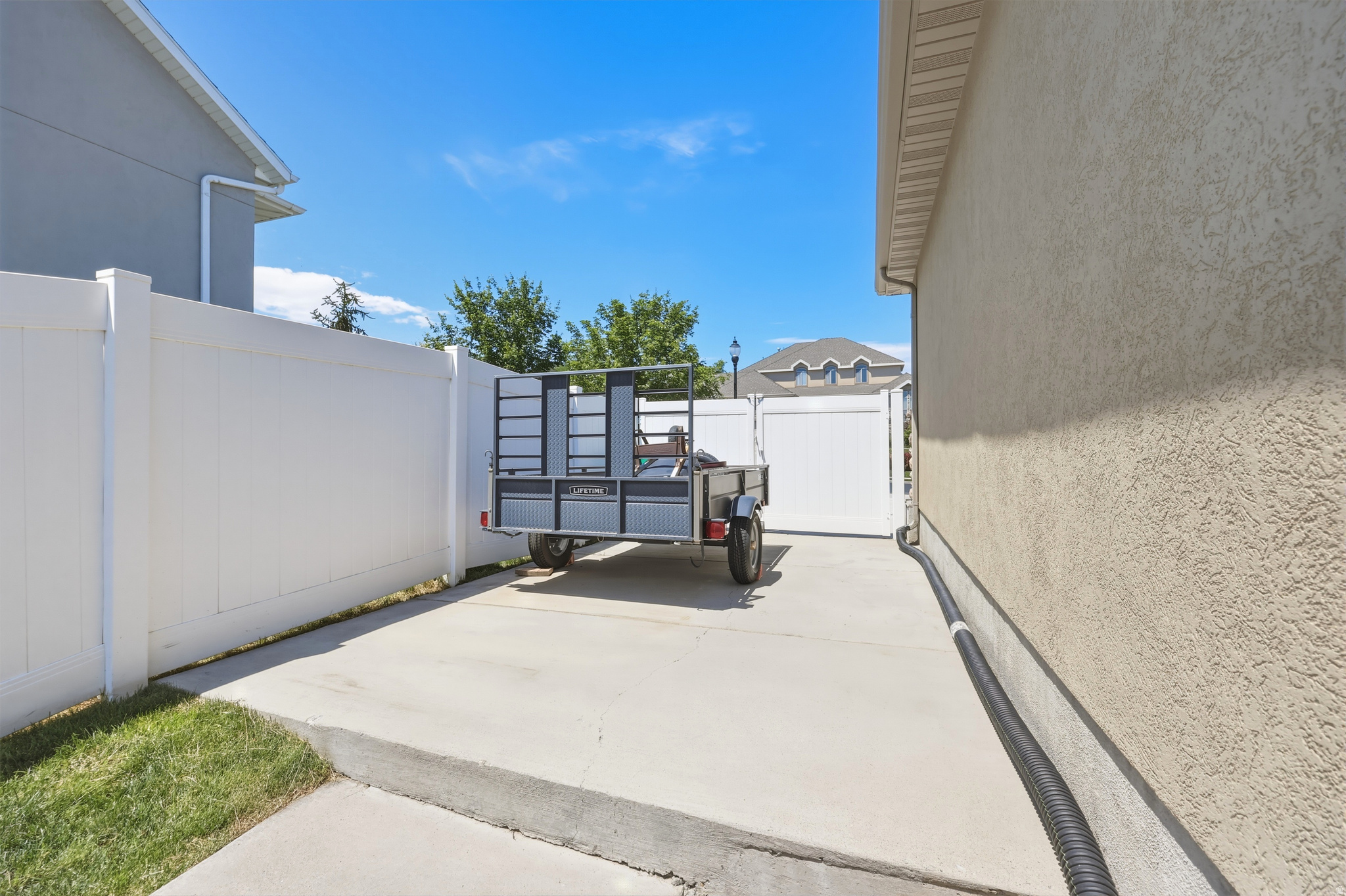 BLOOMFIELD HEIGHTS PHASE 2 - Residential