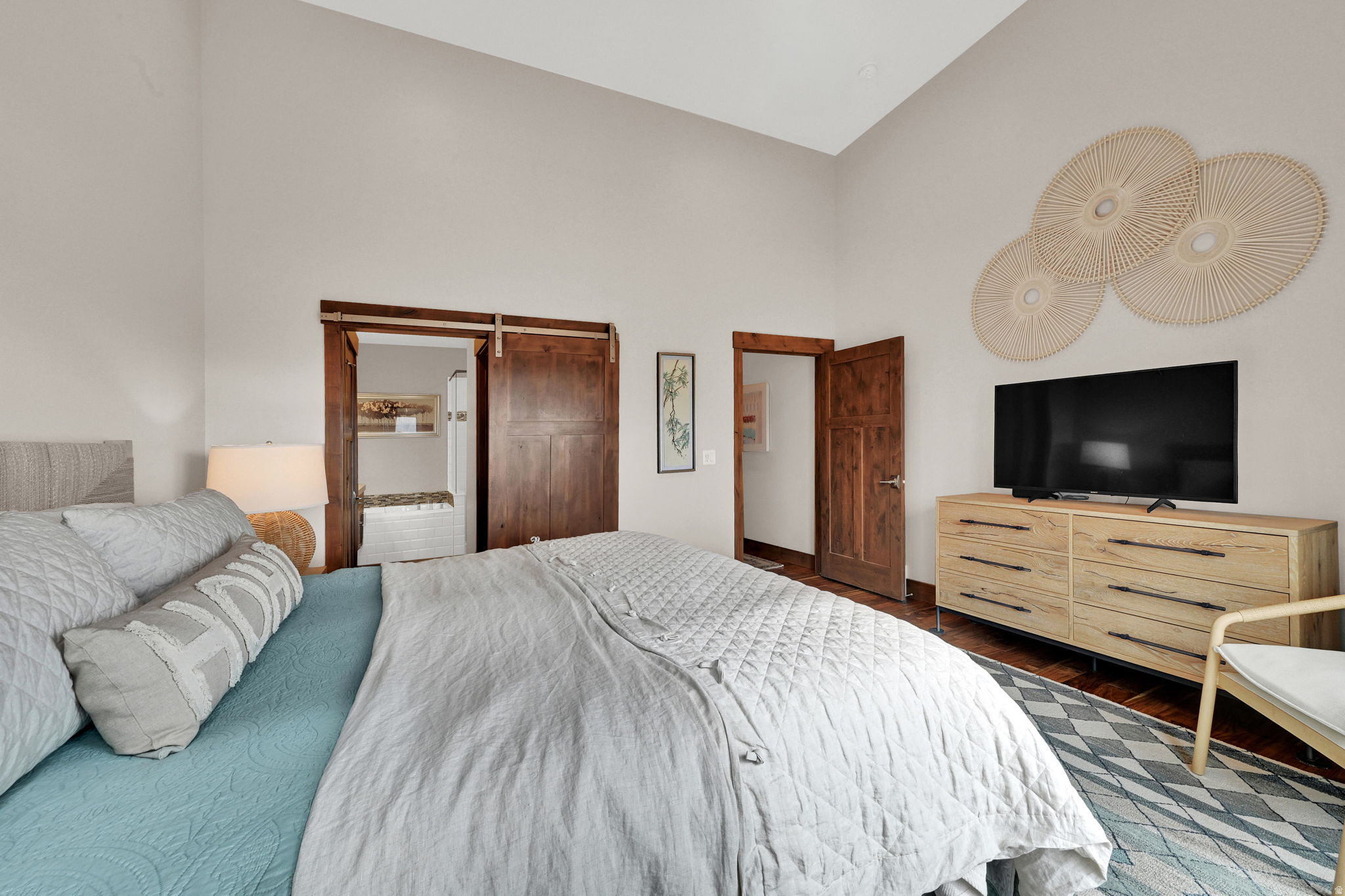 THE RIDGE TOWNHOMES - Residential