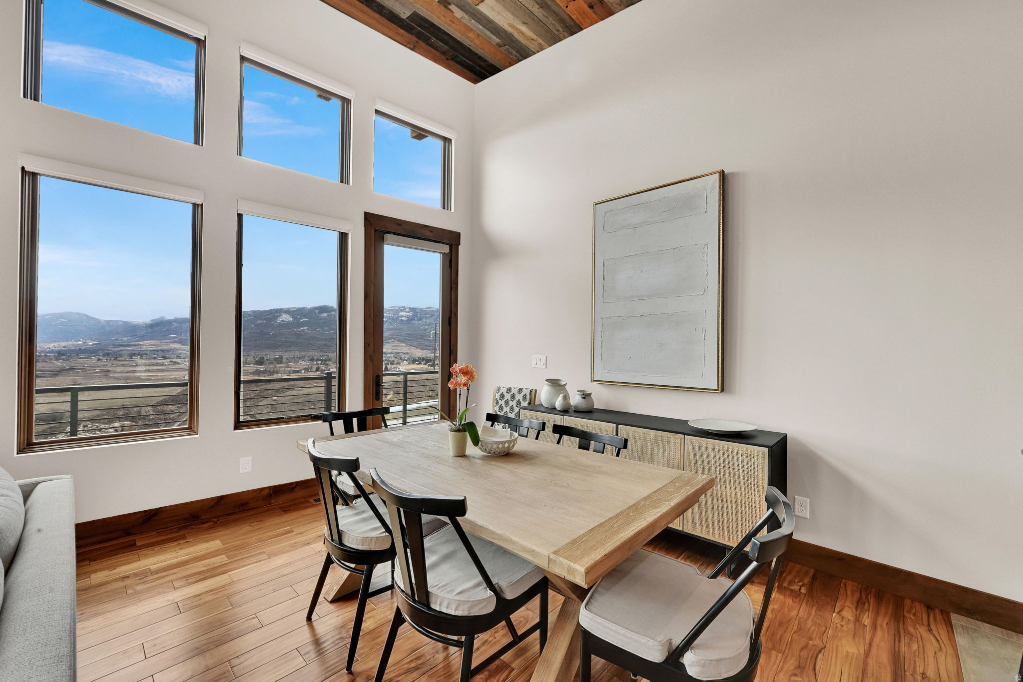 THE RIDGE TOWNHOMES - Residential