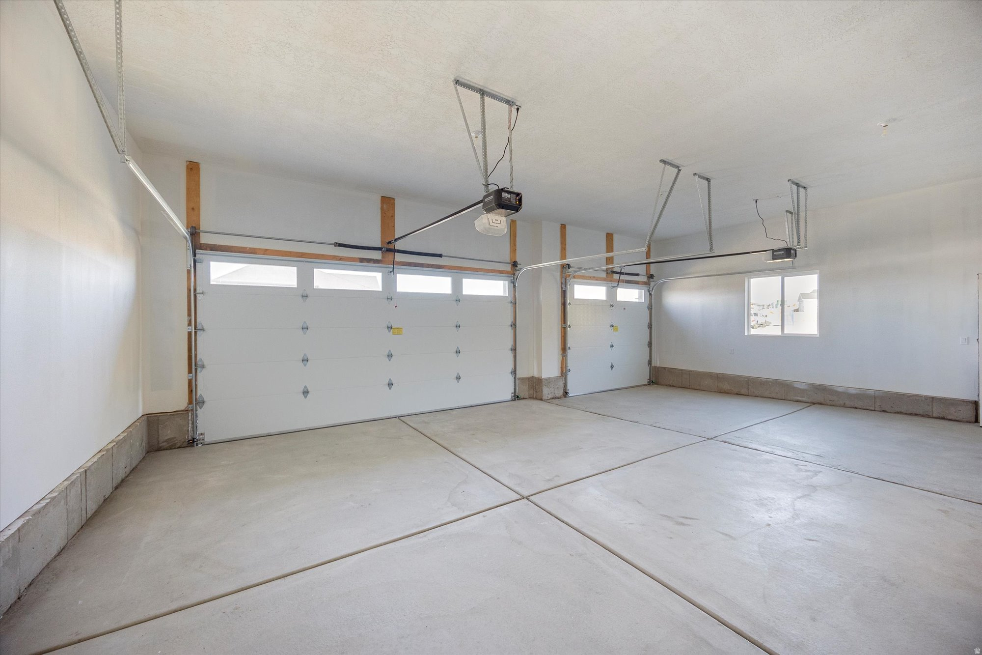 WINN RIDGE - Residential