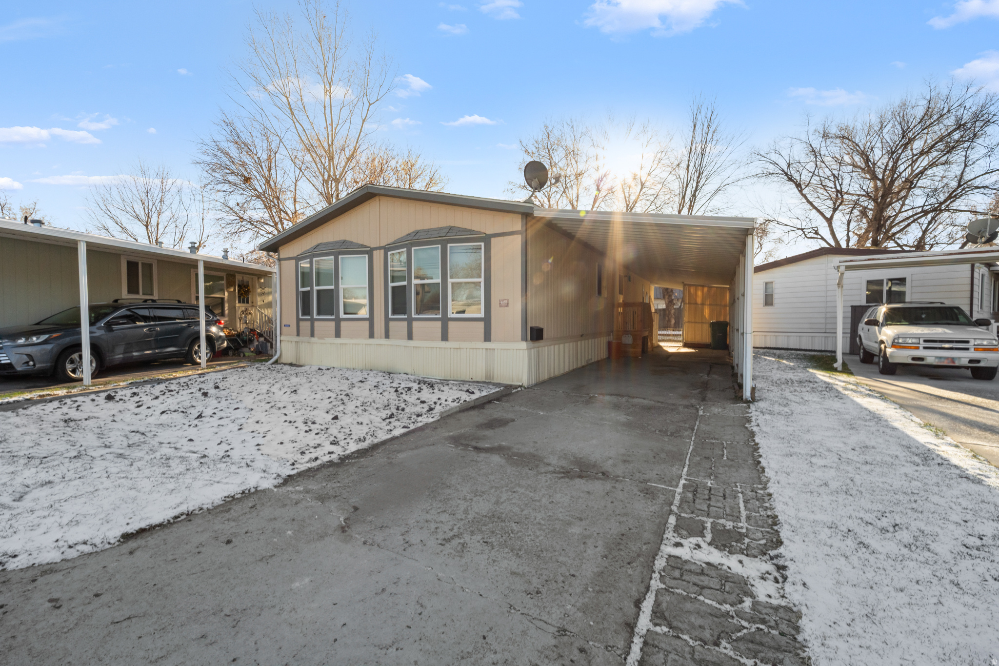 COTTONWOOD COVES MHC - Residential