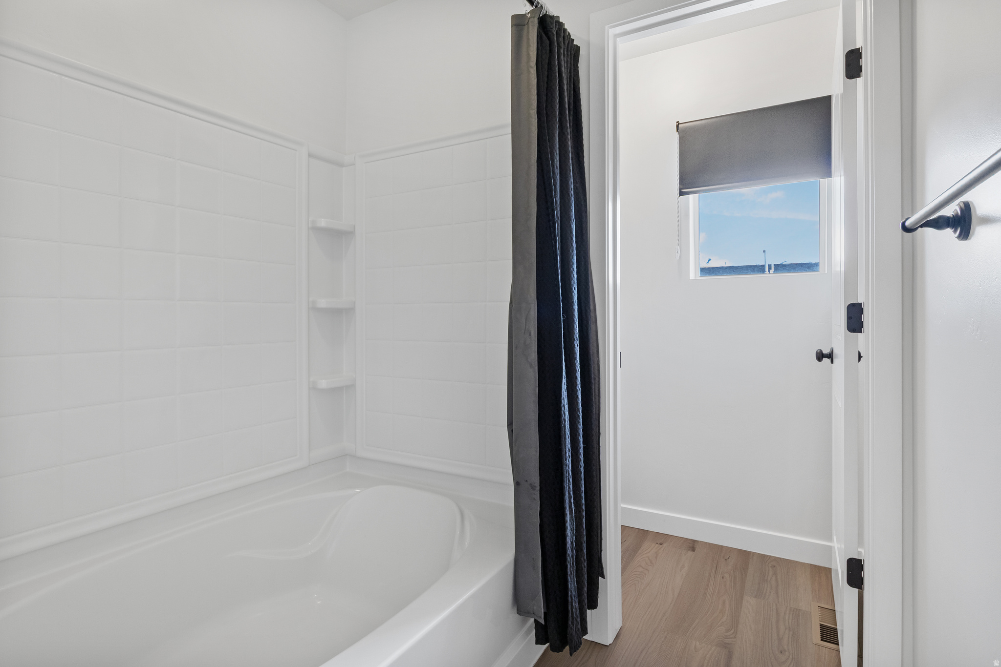 MEADOWBROOK - Residential