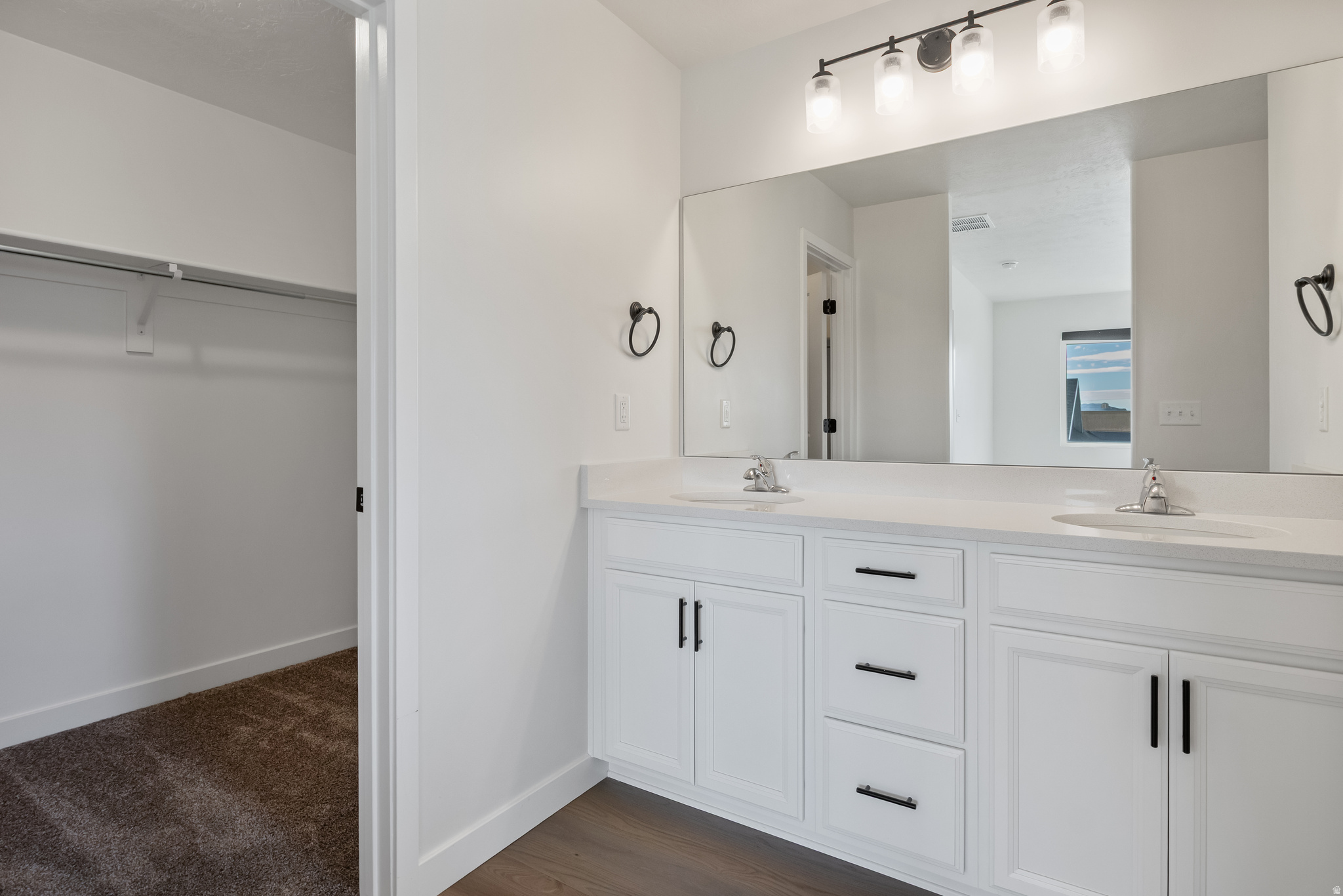 MEADOWBROOK - Residential