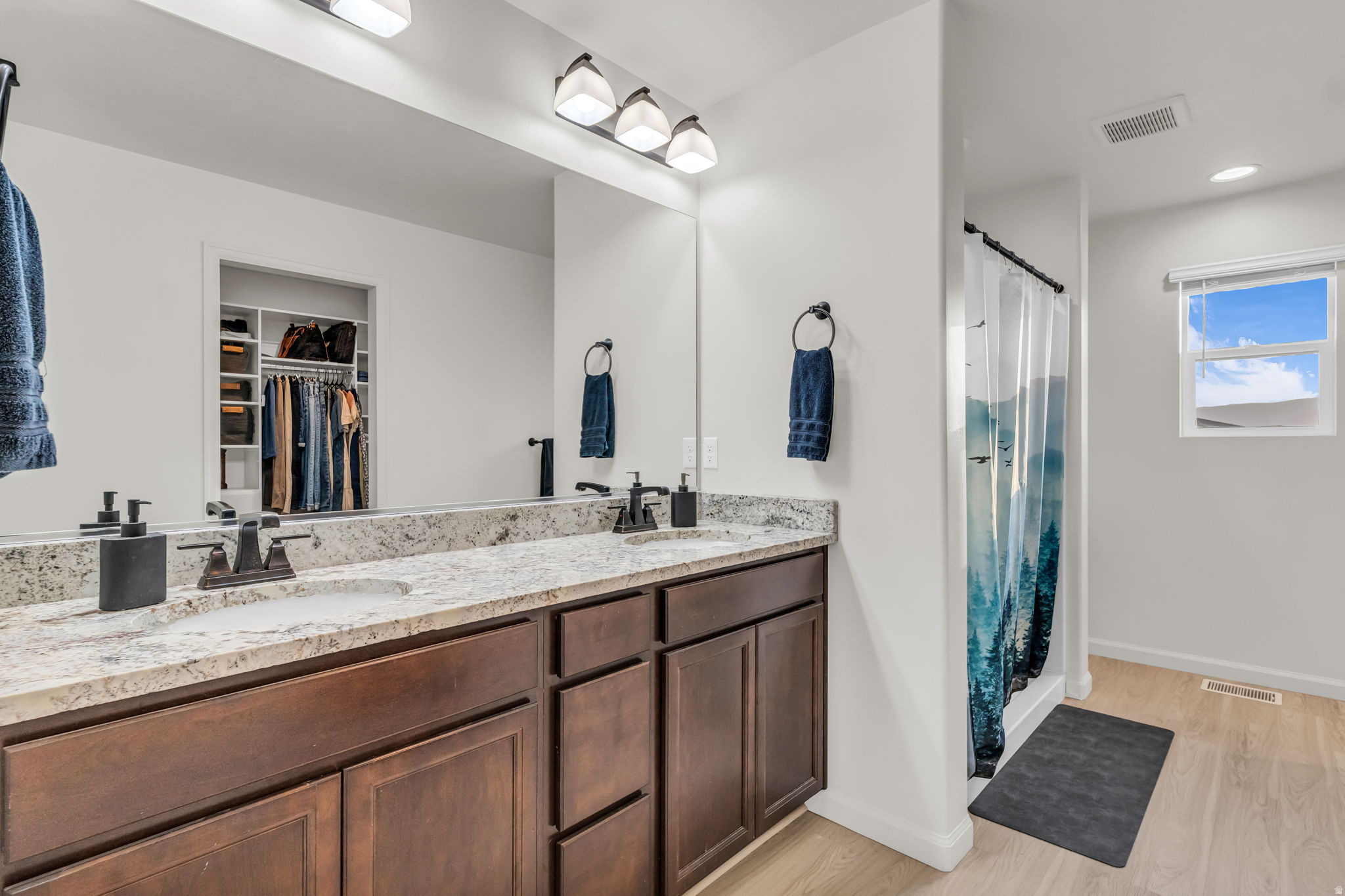 SALEM PARK - Residential