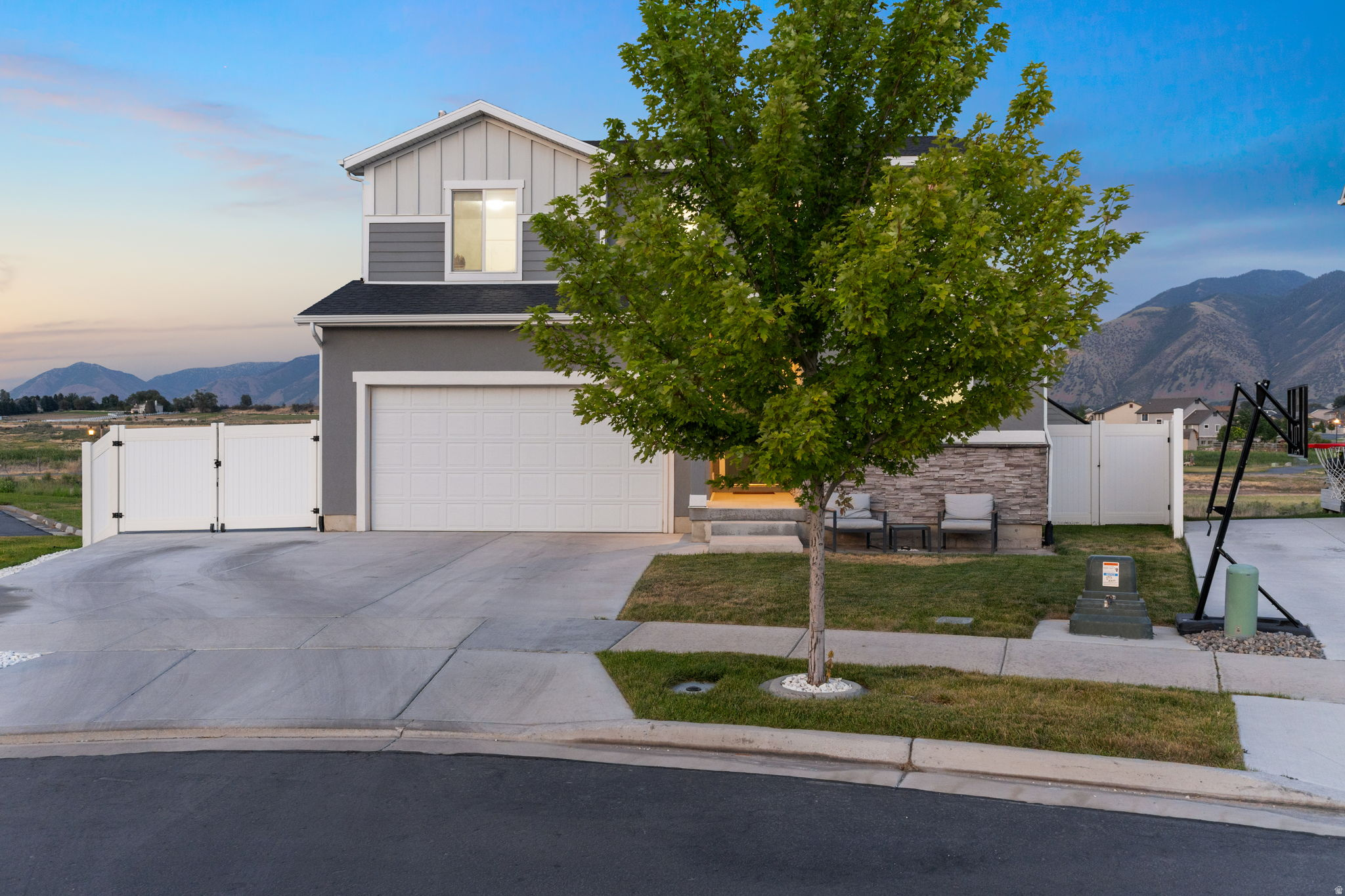 SALEM PARK - Residential