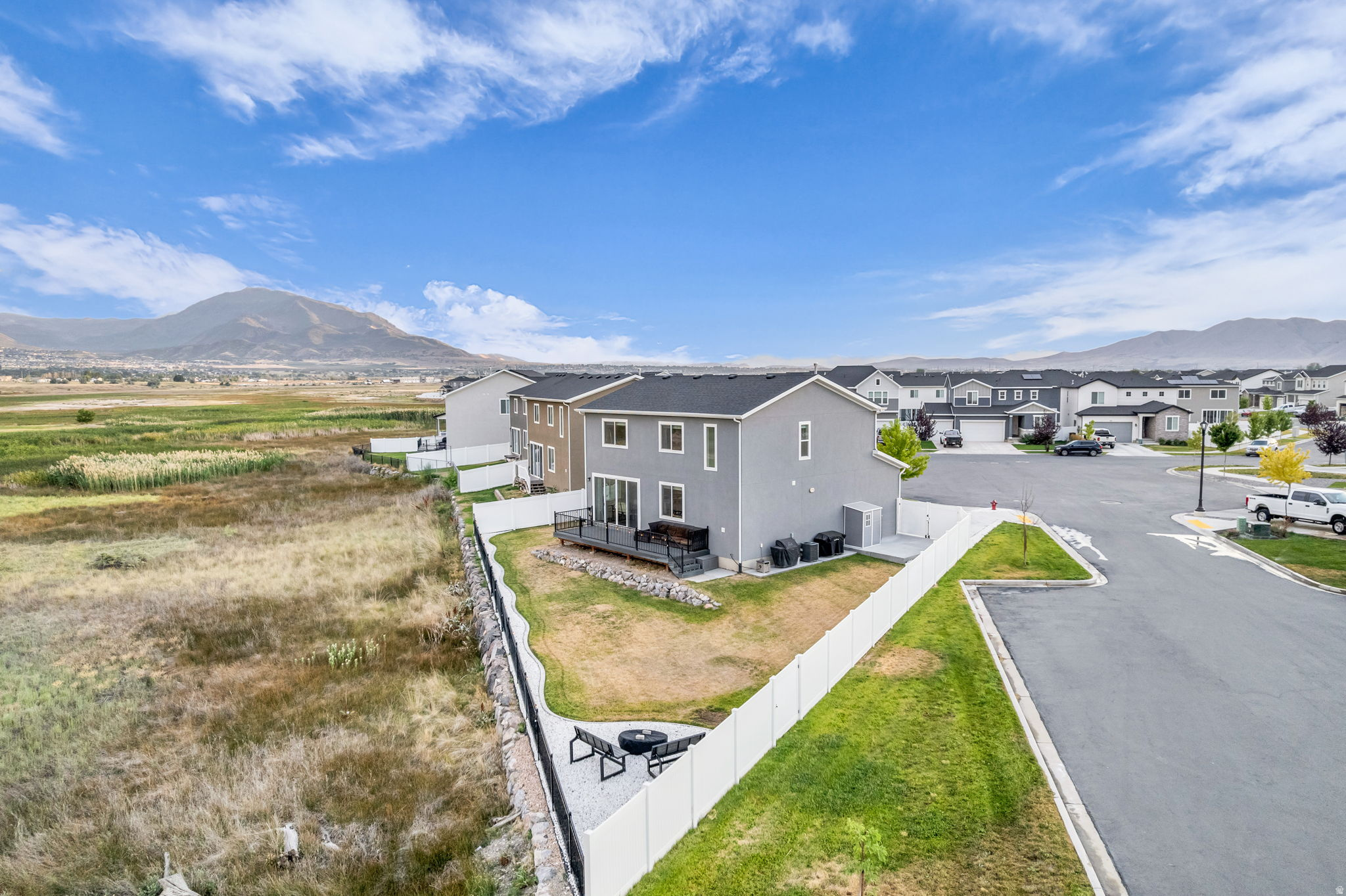 SALEM PARK - Residential