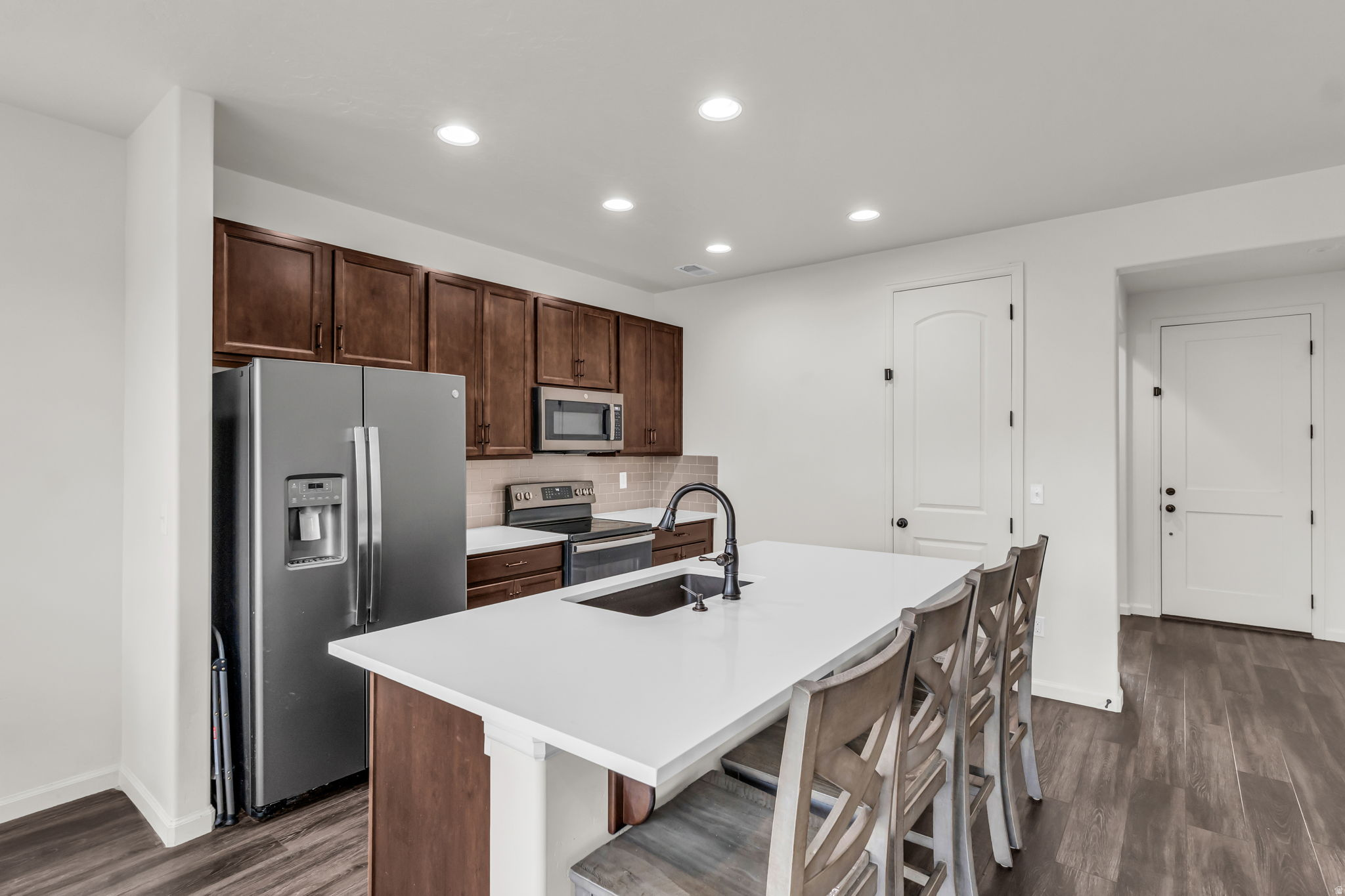 SALEM PARK - Residential