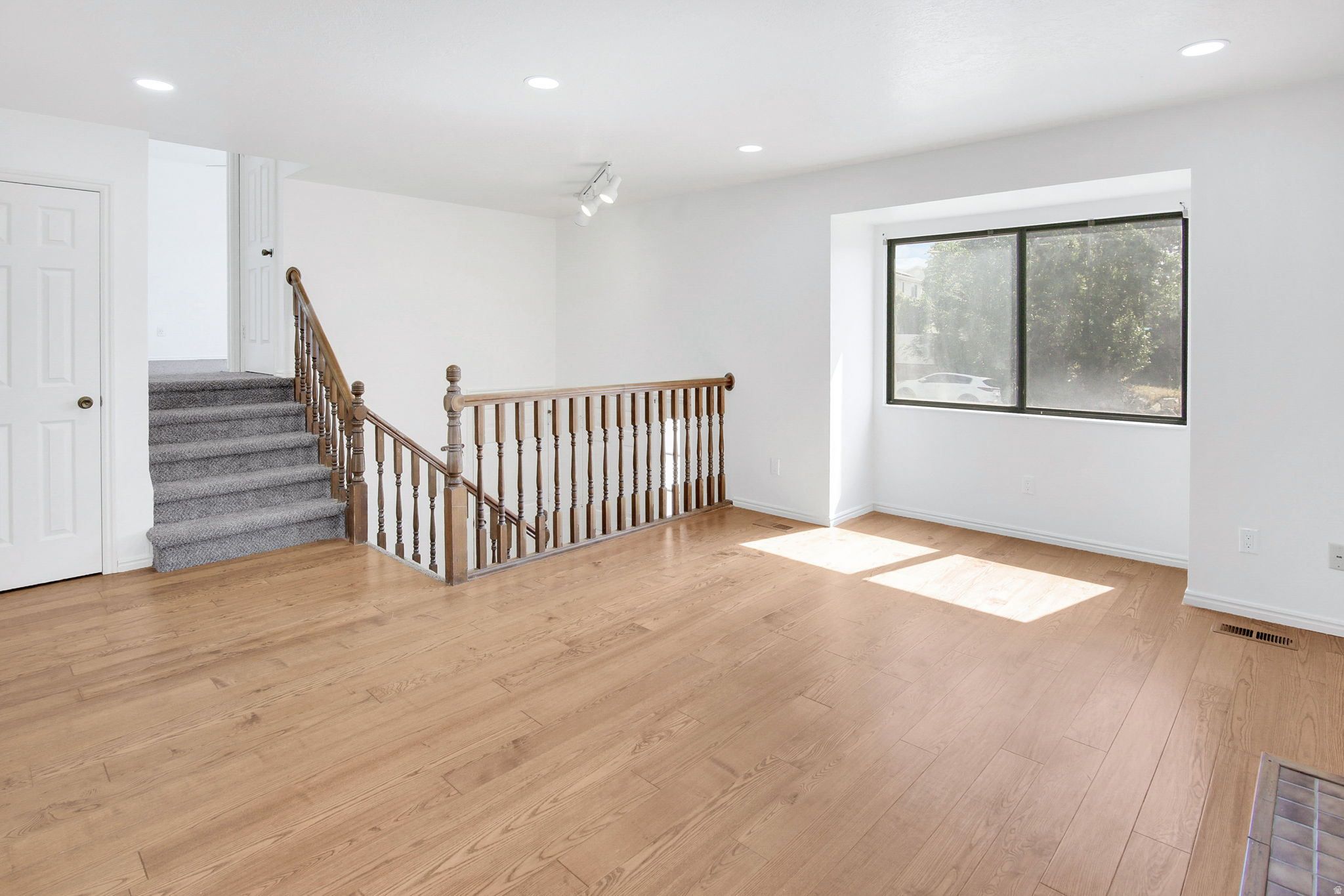 YORKSHIRE PLACE - Residential