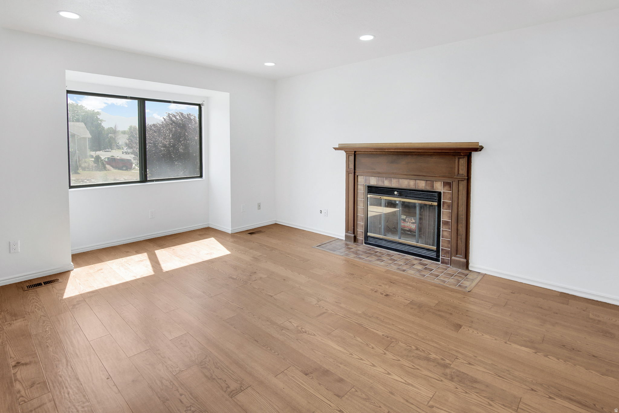 YORKSHIRE PLACE - Residential