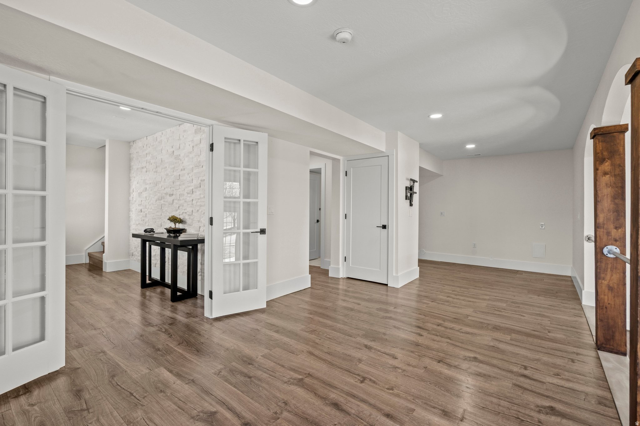 SHERWOOD HILLS - Residential
